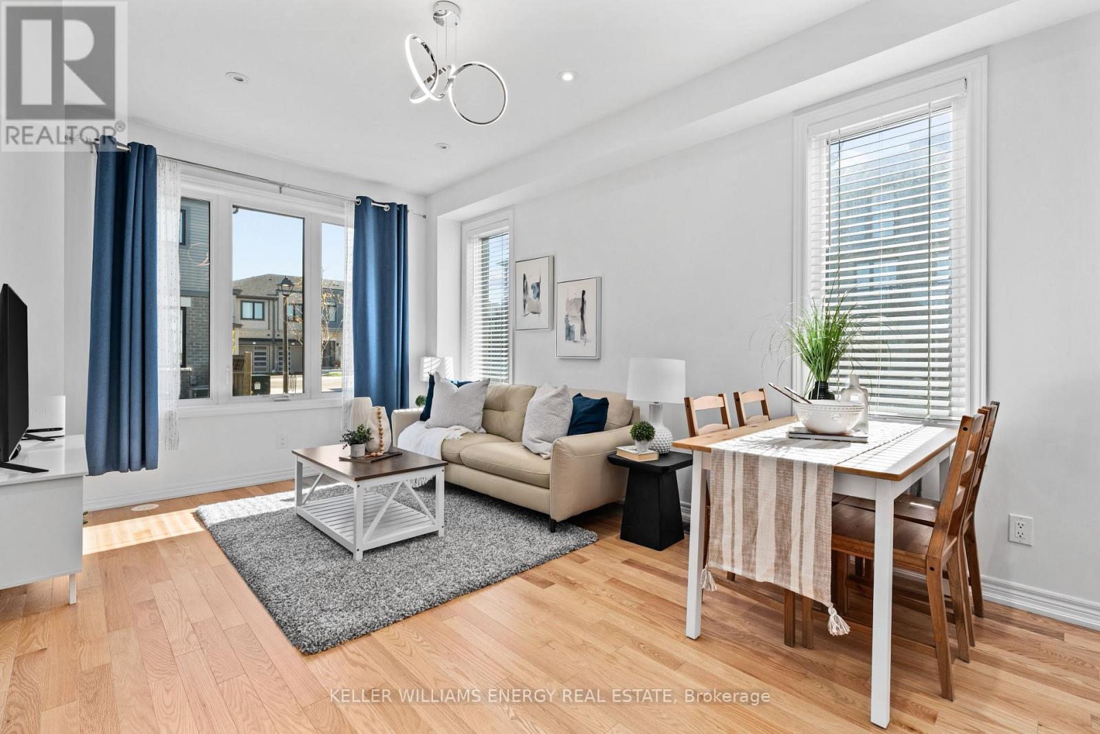 62 Sorbara Way, Whitby, Ontario  L1M 0M4 - Photo 2 - E12464775