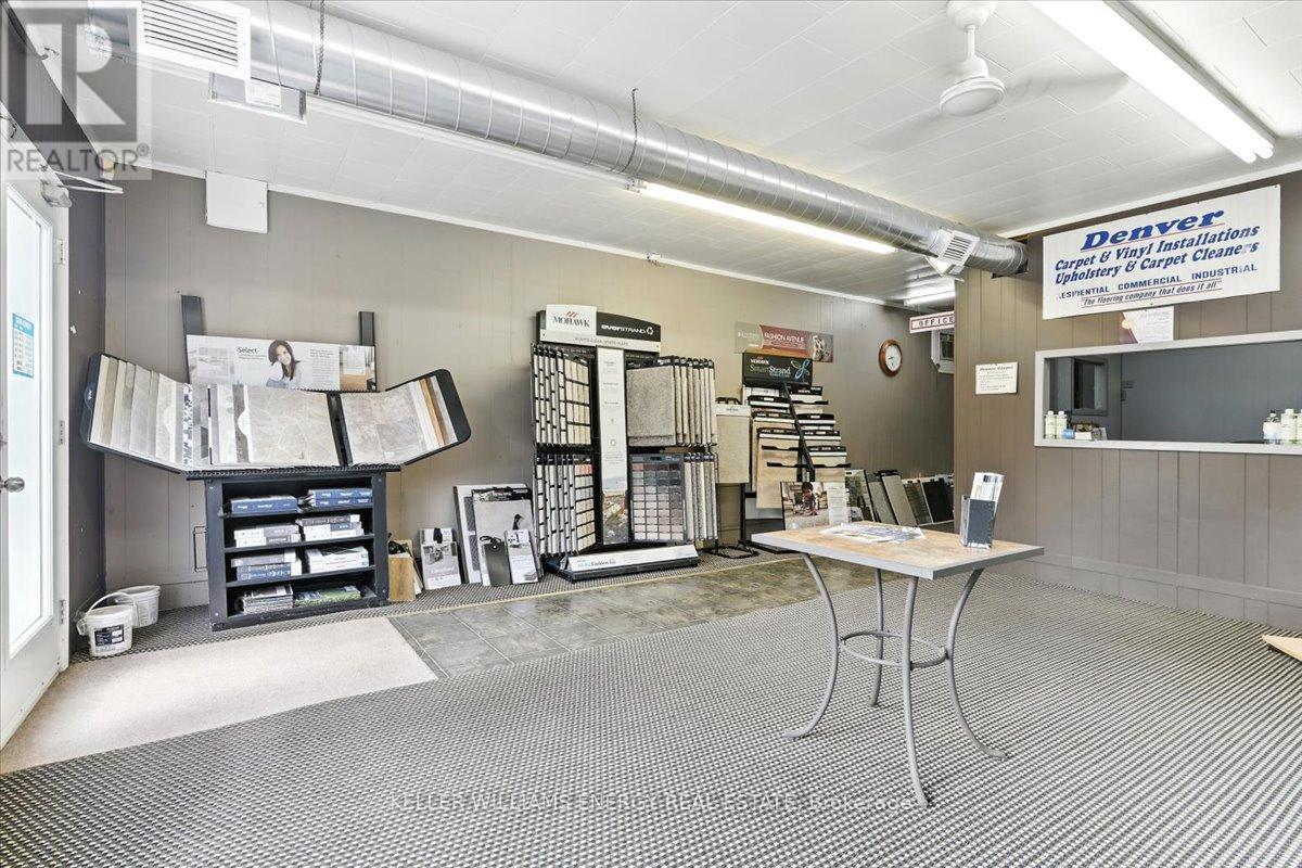 174 Mary Street N, Oshawa, Ontario  L1G 5C2 - Photo 6 - E12440118