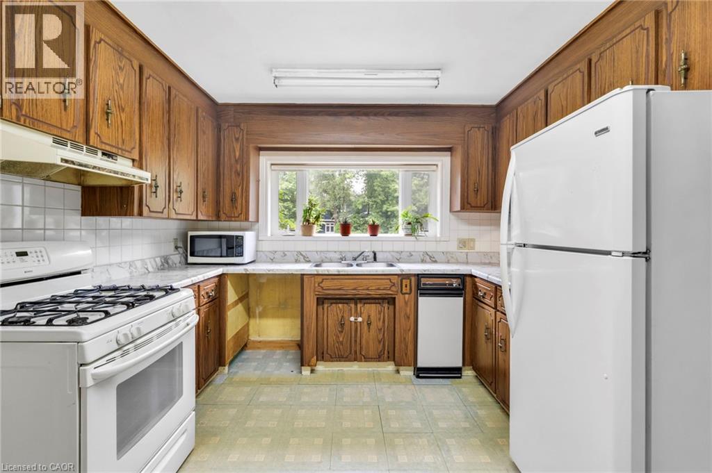 265 Fiddlers Green Road, Ancaster, Ontario  L9G 1W9 - Photo 19 - 40784087