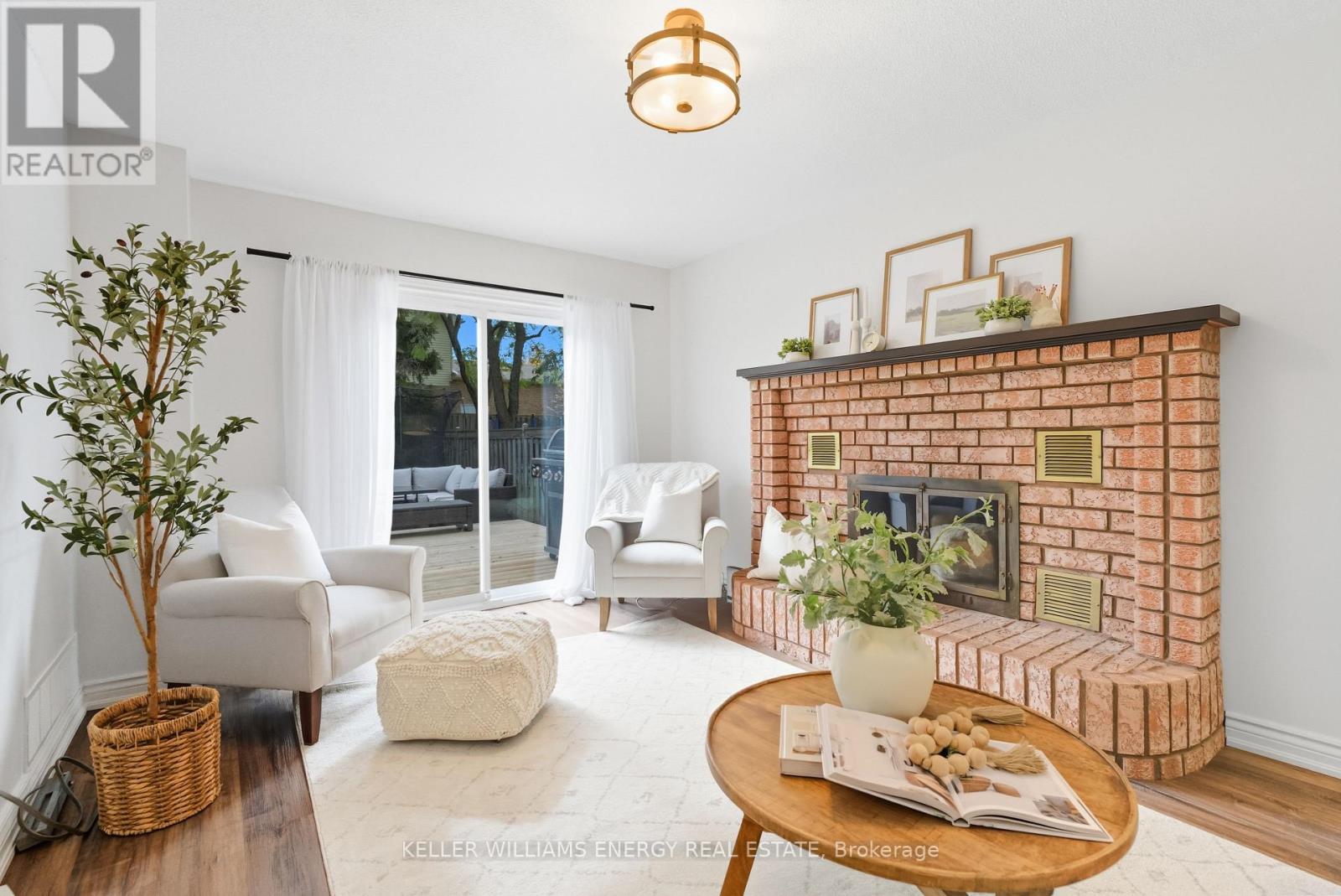 54 Canadian Oaks Drive, Whitby, Ontario  L1N 6W8 - Photo 24 - E12466047