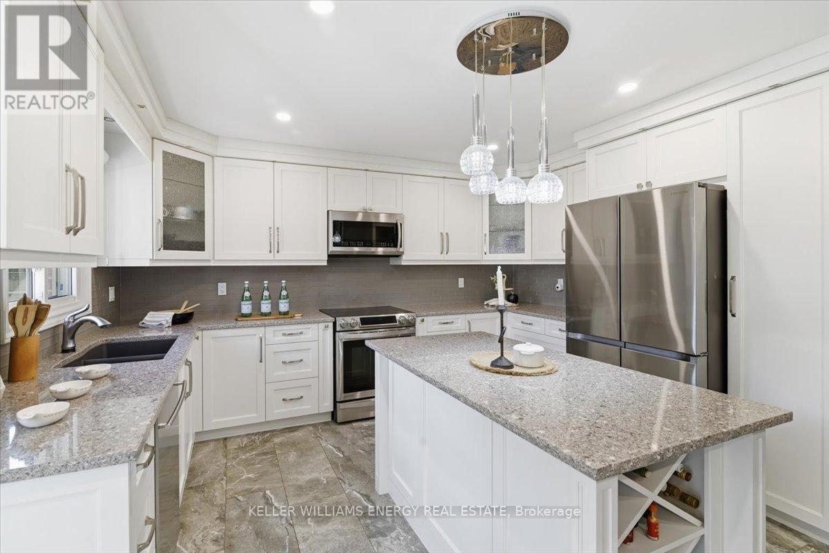 29 Braebrook Drive, Whitby, Ontario  L1R 1V2 - Photo 10 - E12478165