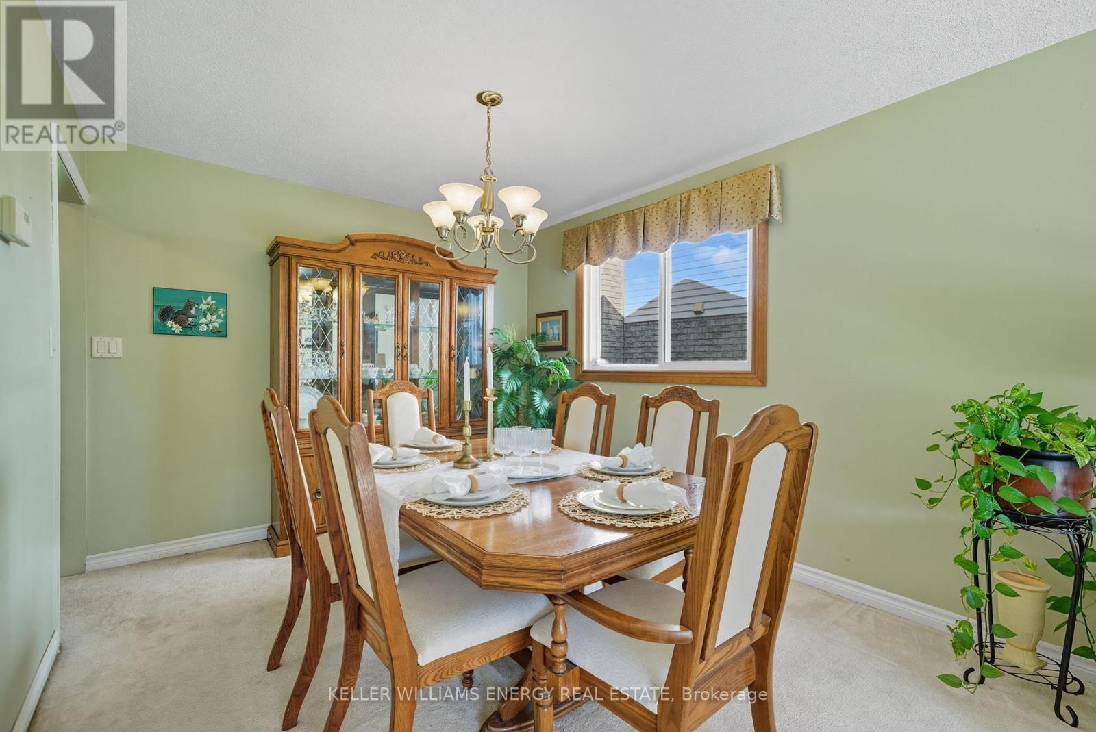 872 Mount Allan Avenue, Oshawa, Ontario  L1J 7M7 - Photo 7 - E12454667