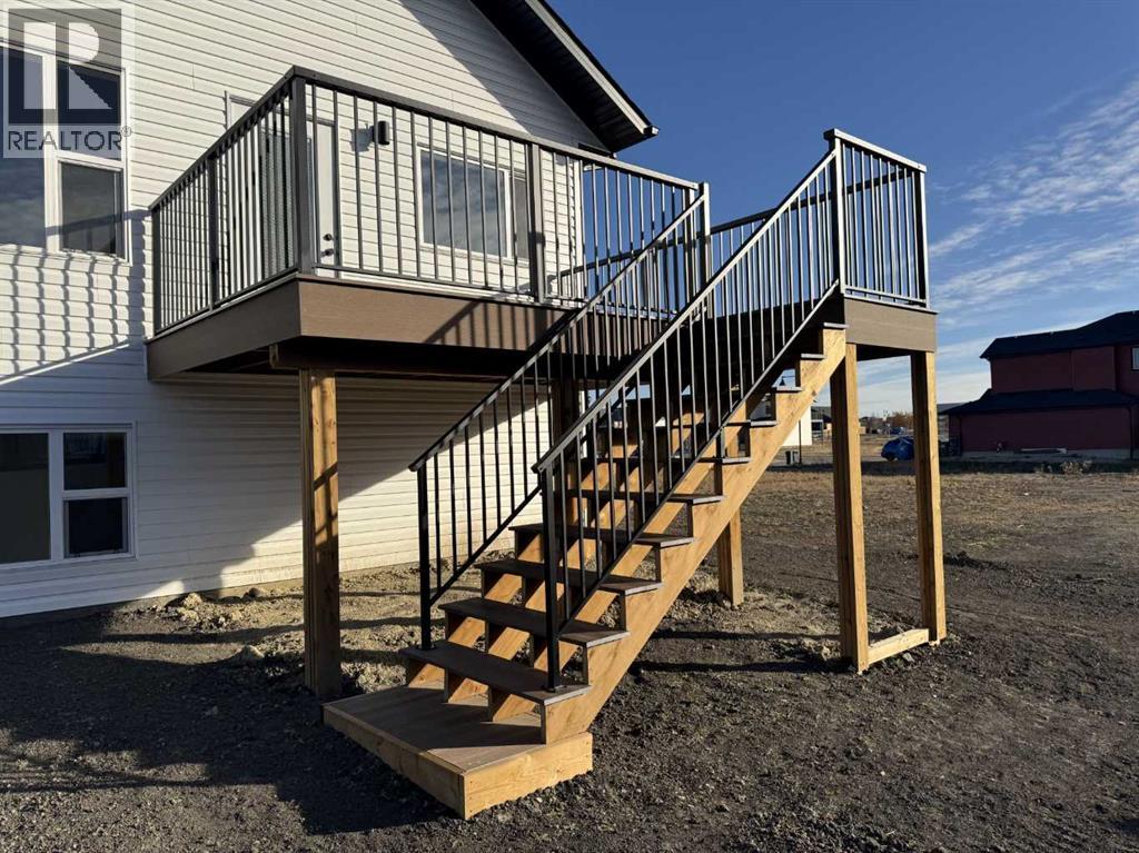 18 Trout Avenue, Red Deer, Alberta  T4P 0Y8 - Photo 4 - A2229210