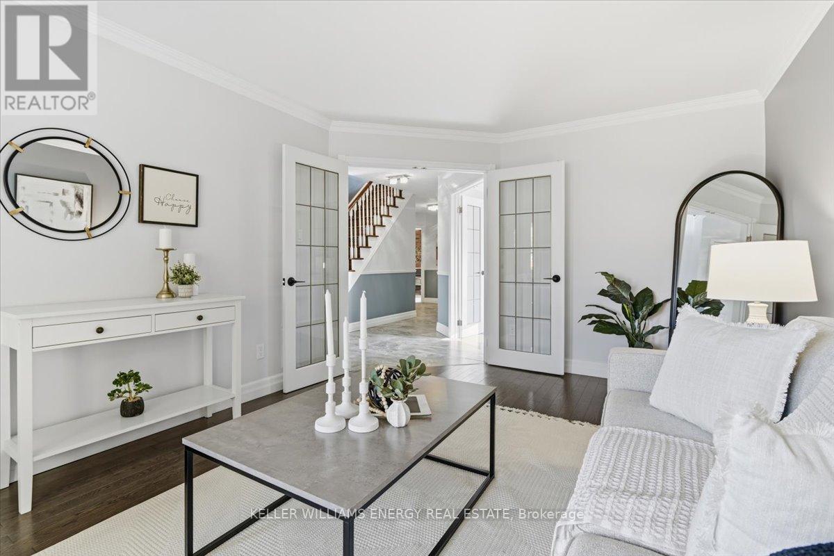 29 Braebrook Drive, Whitby, Ontario  L1R 1V2 - Photo 6 - E12478165