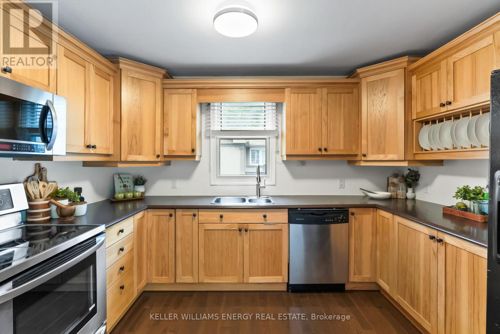 211 Severn Street, Oshawa, Ontario  L1J 6R6 - Photo 12 - E12468920