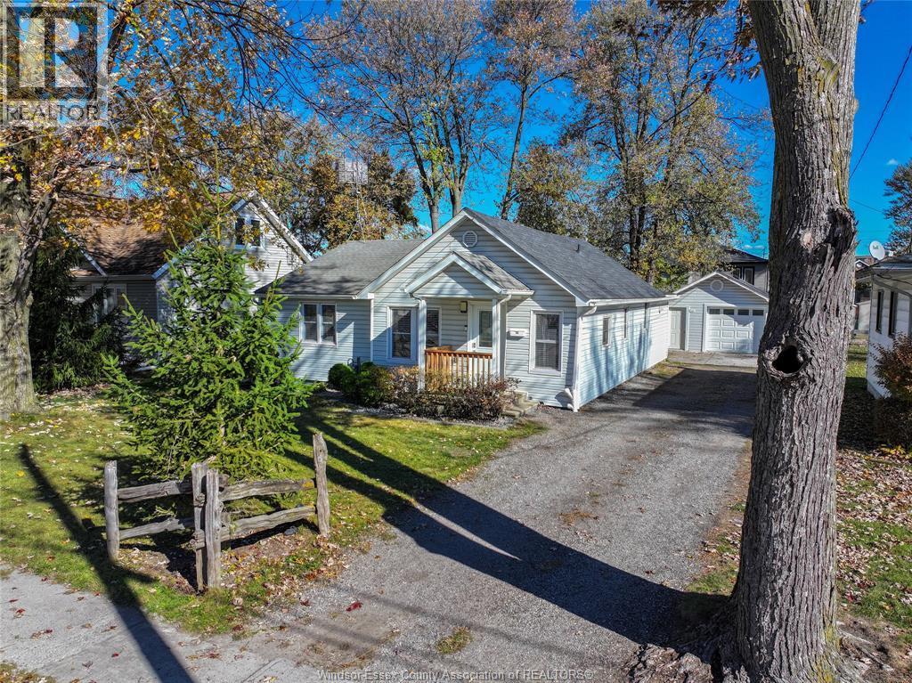 183 Harvey Street, Essex, Ontario  N8M 2E8 - Photo 3 - 25027568