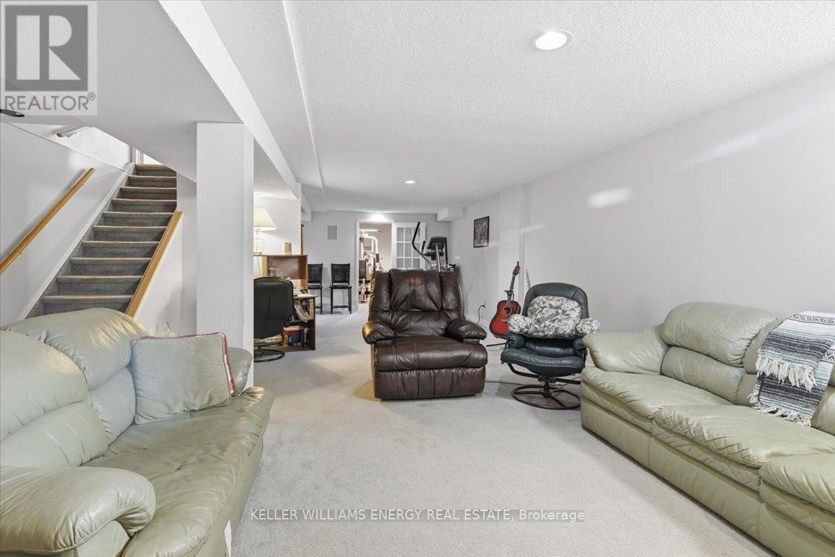 29 Braebrook Drive, Whitby, Ontario  L1R 1V2 - Photo 23 - E12478165