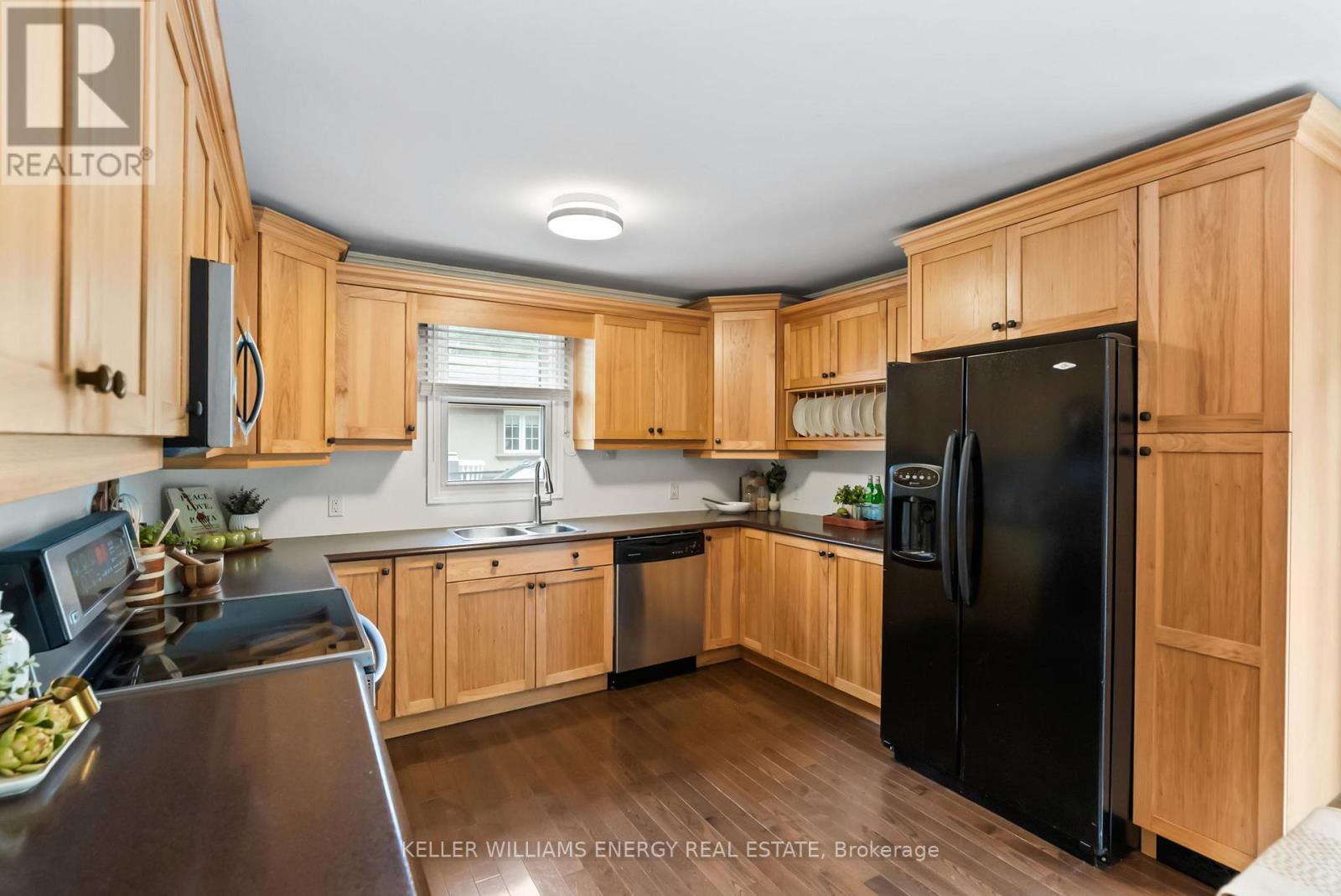 211 Severn Street, Oshawa, Ontario  L1J 6R6 - Photo 13 - E12468920