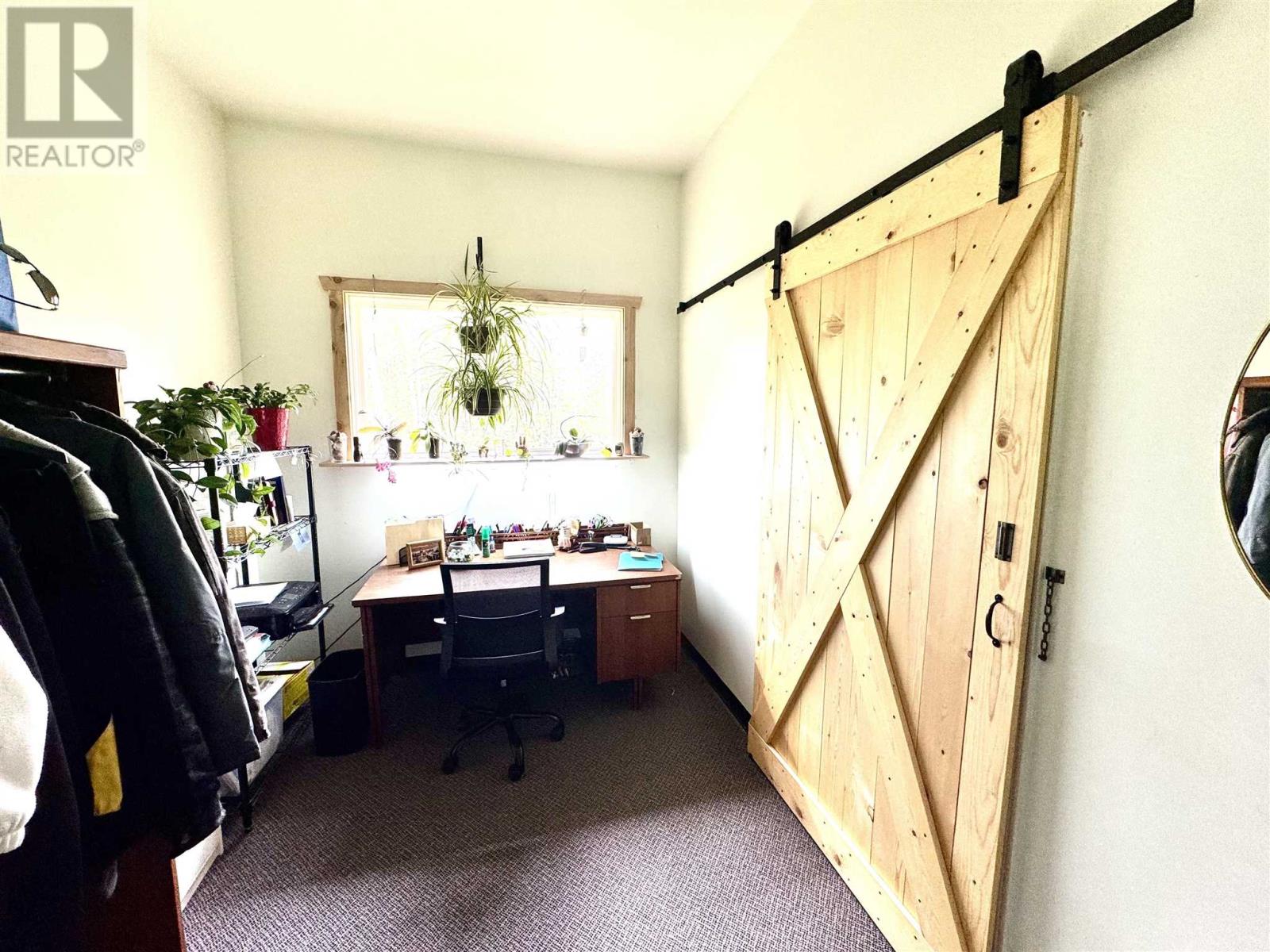 323 Hardy Ave, Wawa, Ontario  P0S 1K0 - Photo 11 - SM251447