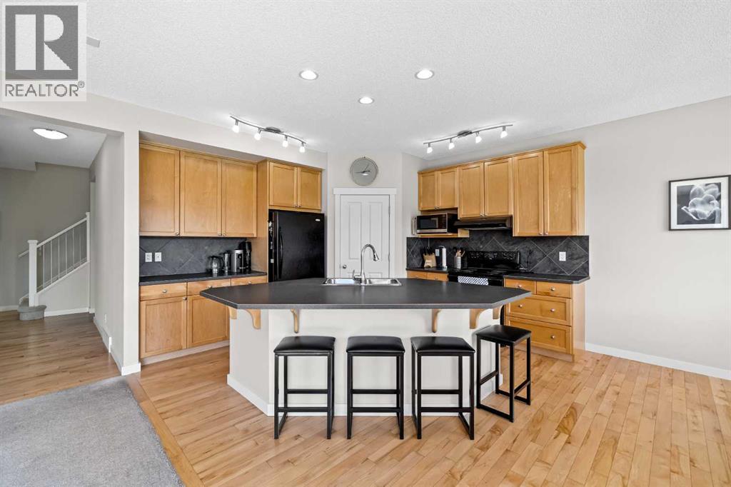 134 Panamount Road Nw, Calgary, Alberta  T3K 0H6 - Photo 5 - A2248604