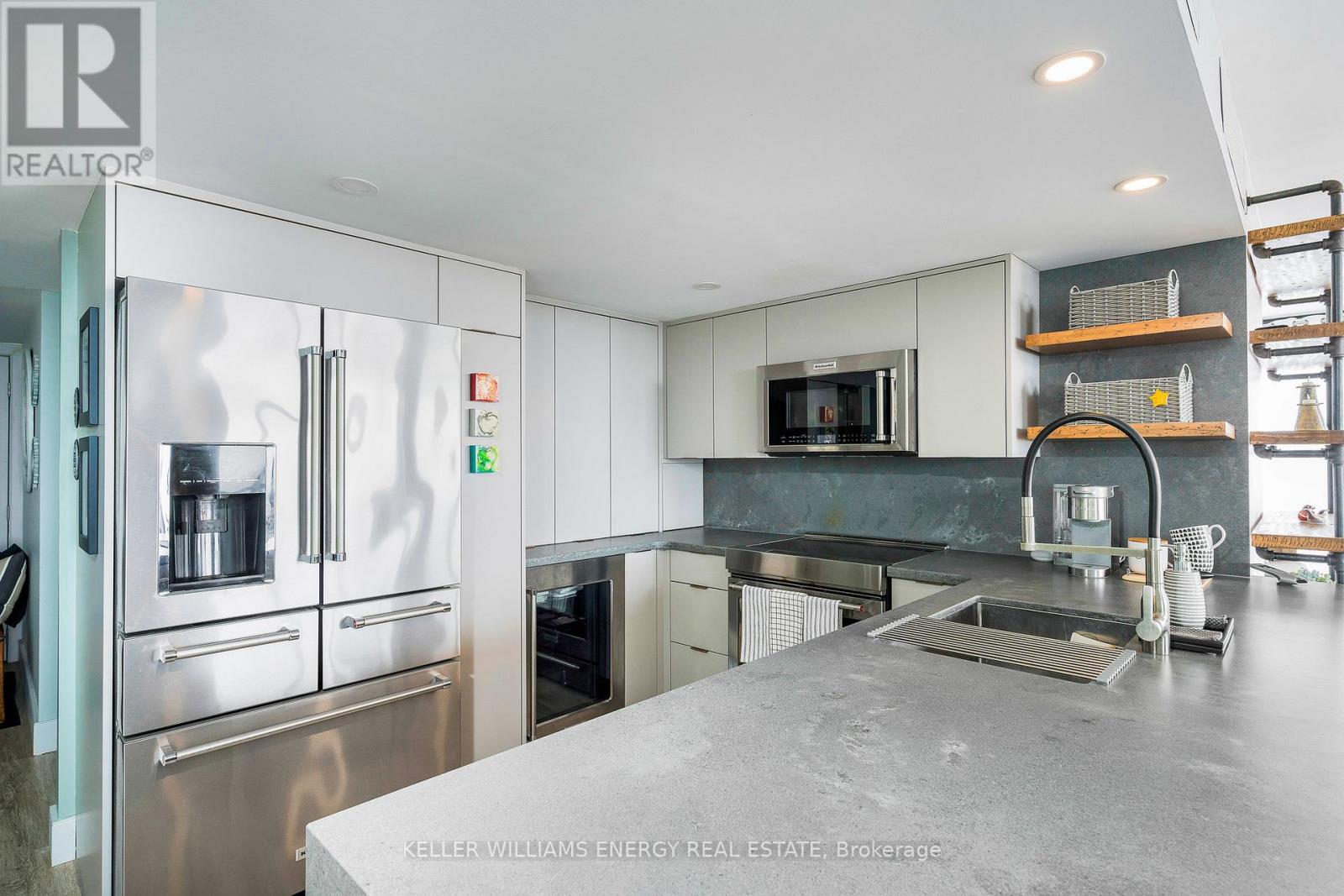 901 - 24 Ramblings Way, Collingwood, Ontario  L9Y 5C6 - Photo 7 - S12487077