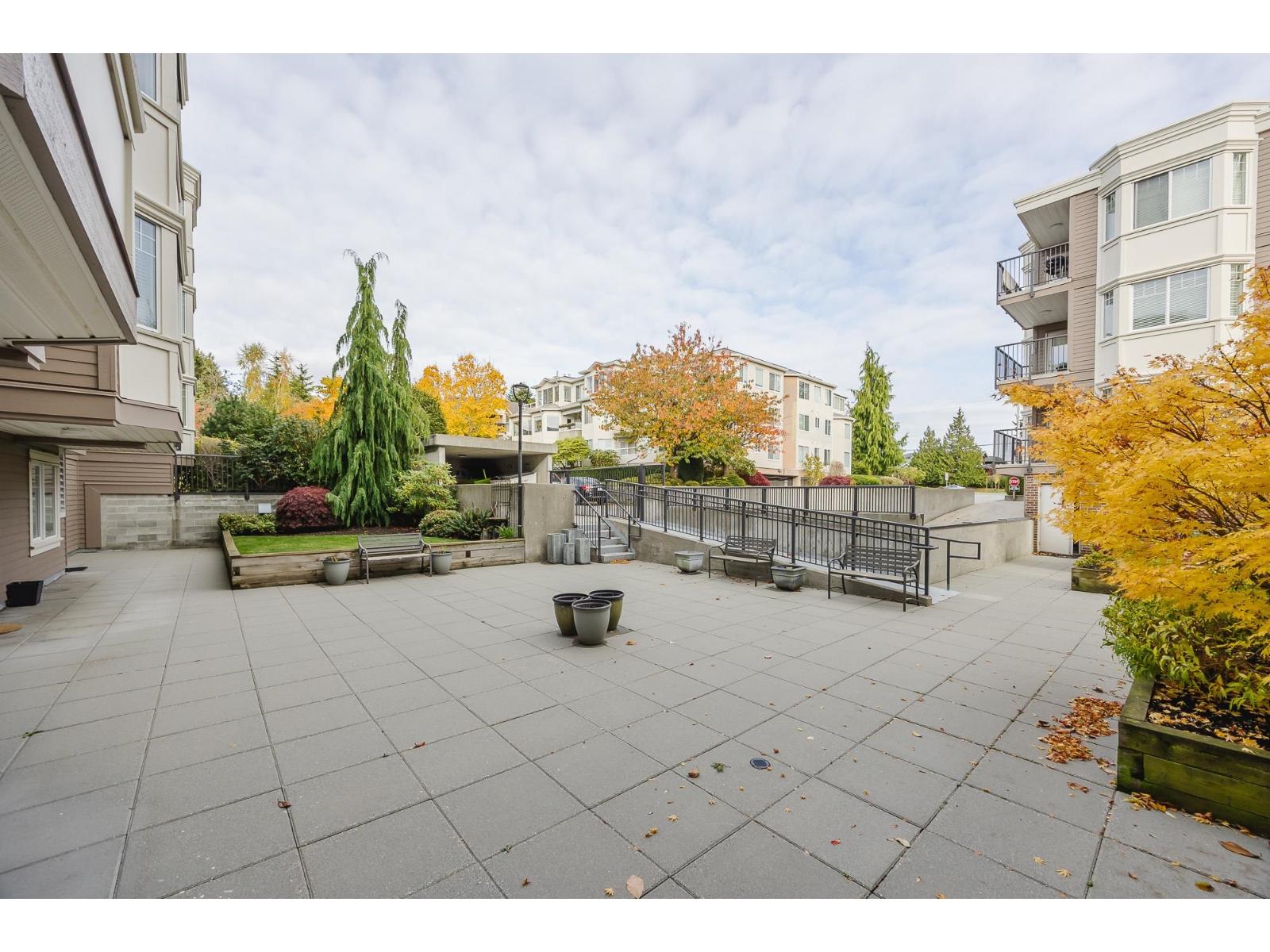 305 15357 Roper Avenue, White Rock, British Columbia  V4B 2G2 - Photo 36 - R3059514