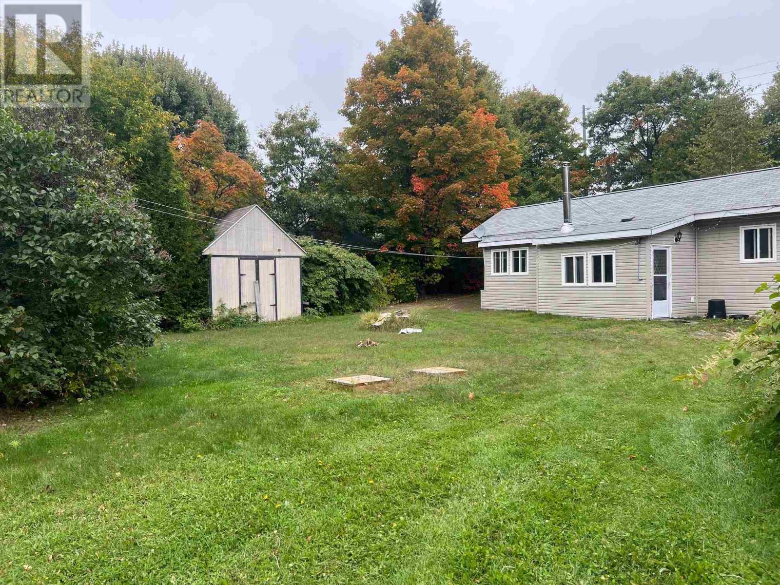 6 Oak, Blind River, Ontario P0R 1B0 - Photo 13 - SM252724