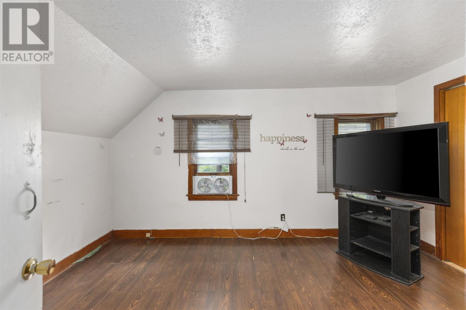 5 Alberta St, Sault Ste. Marie, Ontario P6B 2N6 - Photo 14 - SM252711