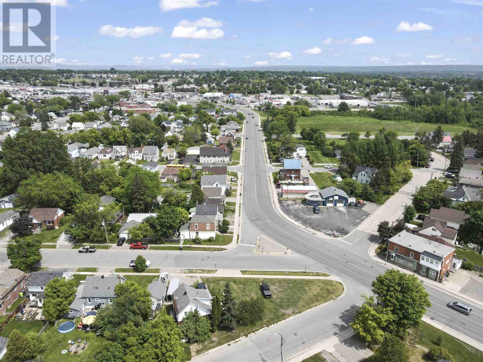 5 Alberta St, Sault Ste. Marie, Ontario P6B 2N6 - Photo 23 - SM252711