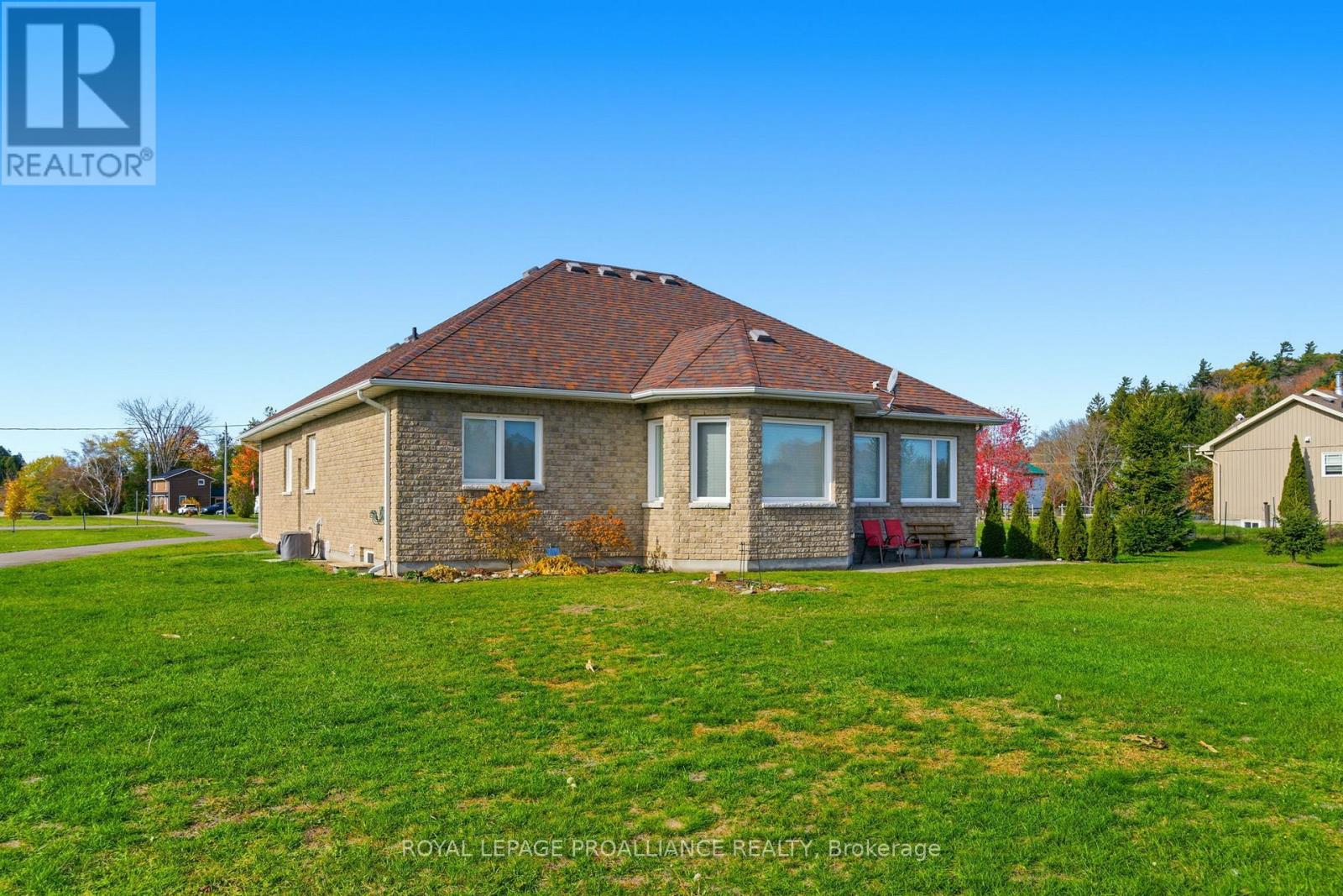 1151 Vernonville Road, Alnwick/haldimand (Grafton), Ontario  K0K 2G0 - Photo 38 - X12490650