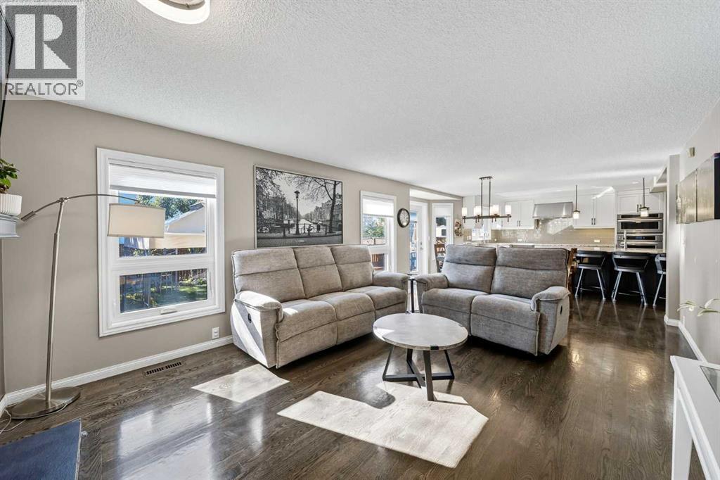 1375 Sunvista Way Se, Calgary, Alberta  T2X 3G5 - Photo 20 - A2260177