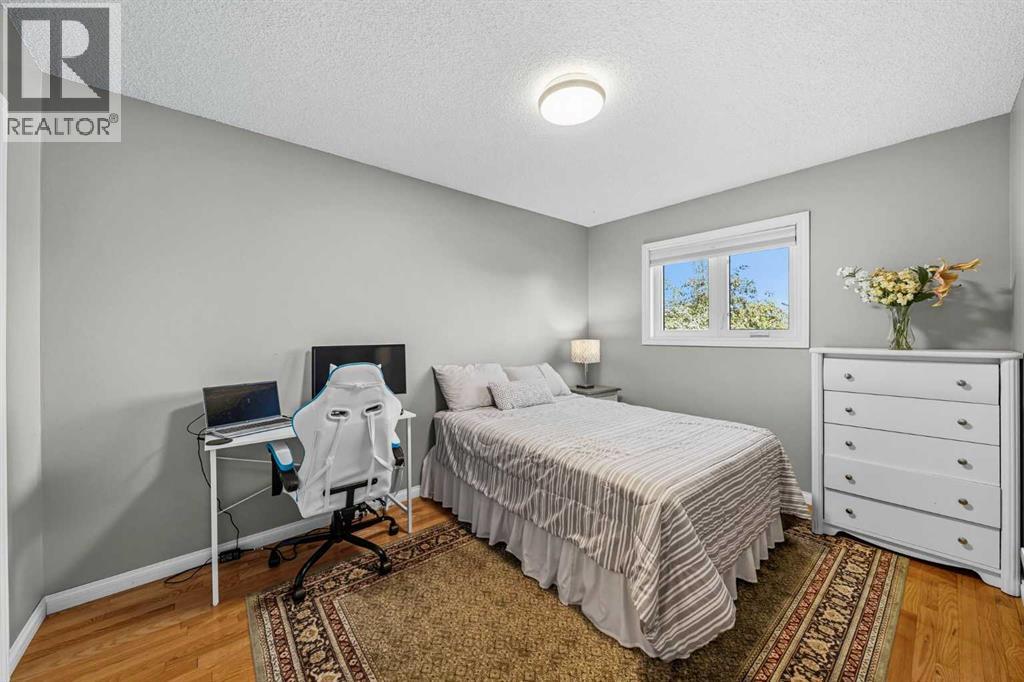 1375 Sunvista Way Se, Calgary, Alberta  T2X 3G5 - Photo 35 - A2260177