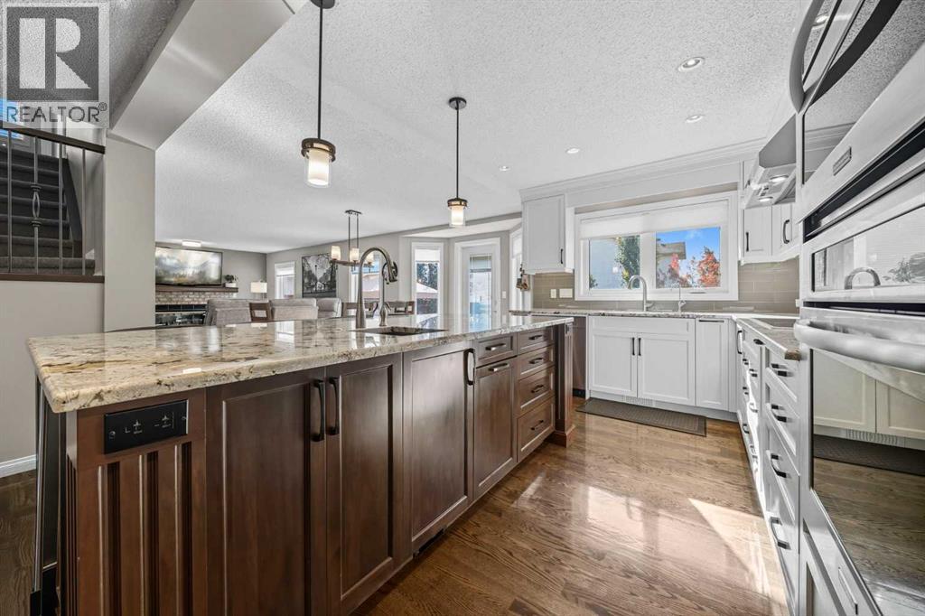 1375 Sunvista Way Se, Calgary, Alberta  T2X 3G5 - Photo 6 - A2260177