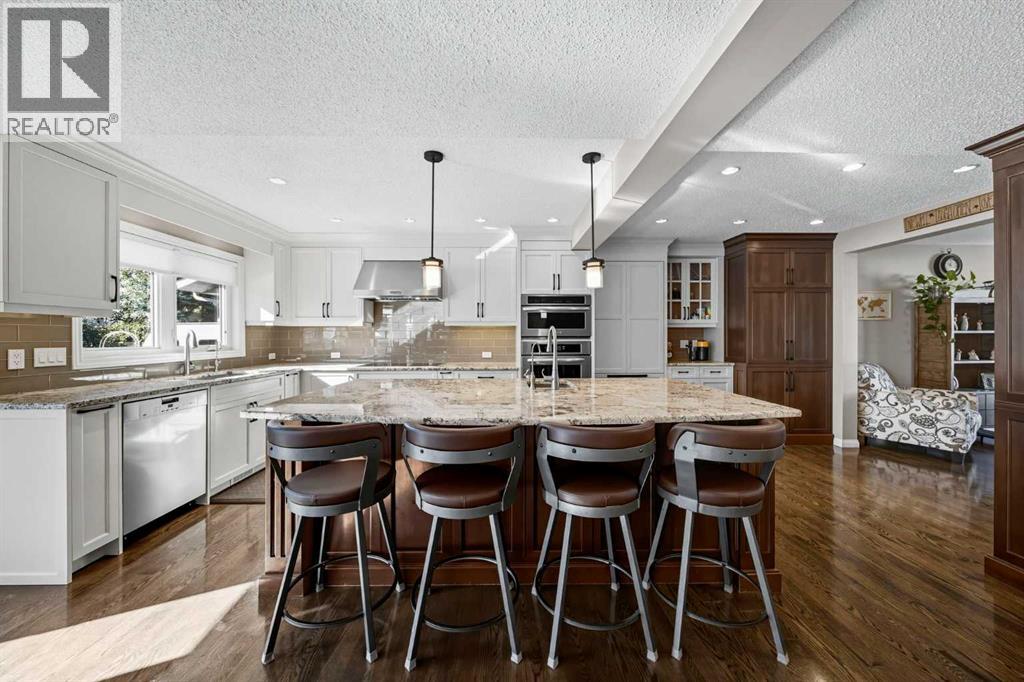 1375 Sunvista Way Se, Calgary, Alberta  T2X 3G5 - Photo 14 - A2260177