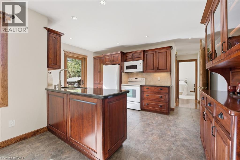 685 Robson Road, Waterdown, Ontario  L0R 2H1 - Photo 12 - 40784402