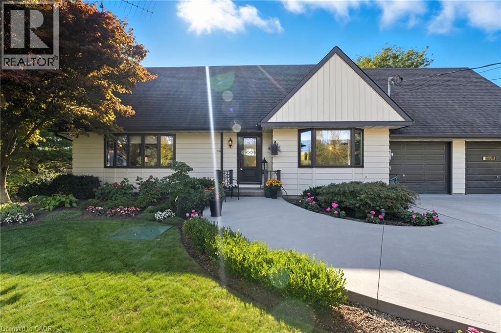 685 Robson Road, Waterdown, Ontario  L0R 2H1 - Photo 3 - 40784402