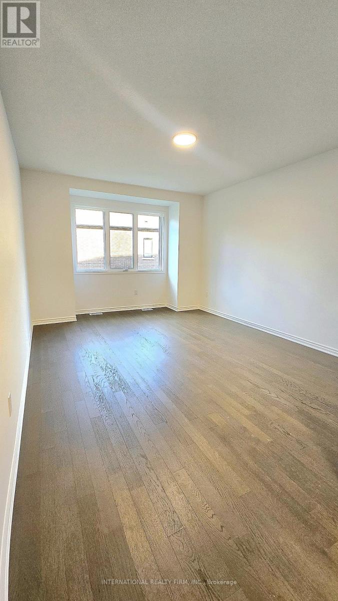 3163 Meadowridge Drive E, Oakville, Ontario  L6H 7X2 - Photo 14 - W12483627