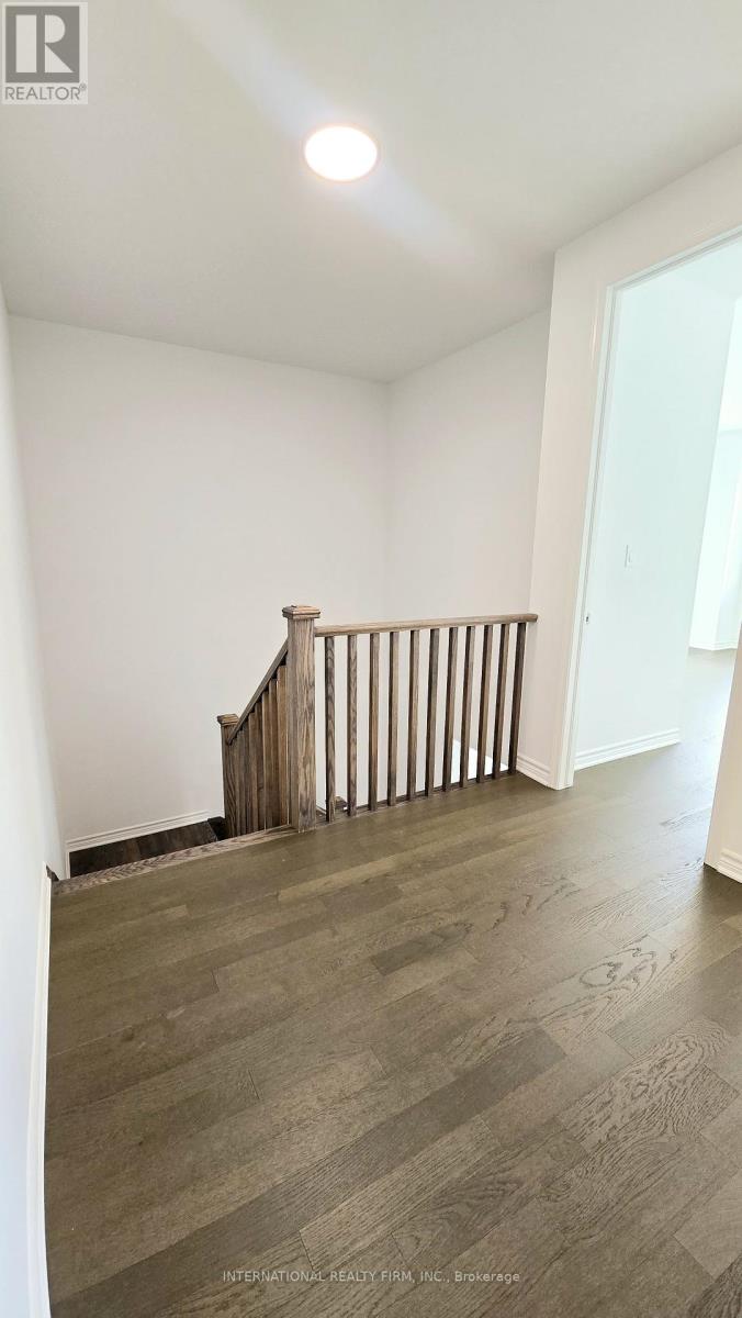 3163 Meadowridge Drive E, Oakville, Ontario  L6H 7X2 - Photo 23 - W12483627