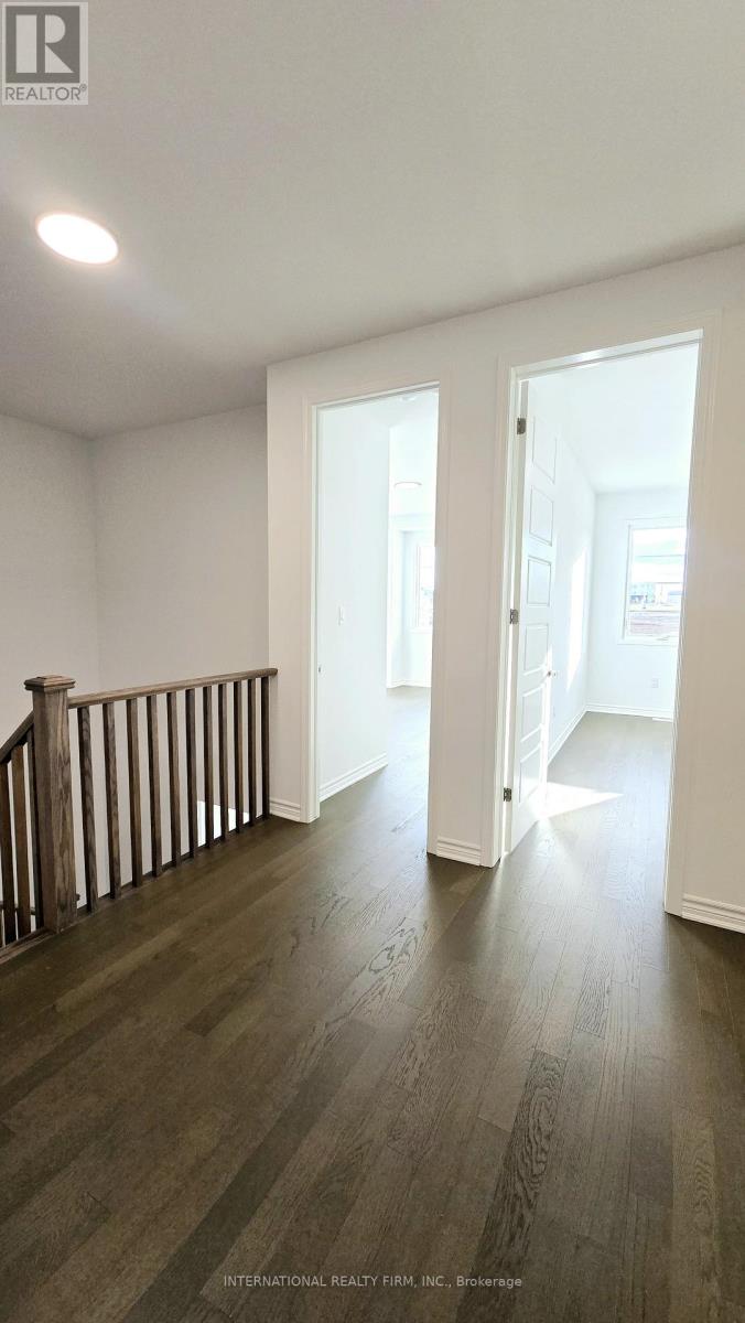 3163 Meadowridge Drive E, Oakville, Ontario  L6H 7X2 - Photo 24 - W12483627