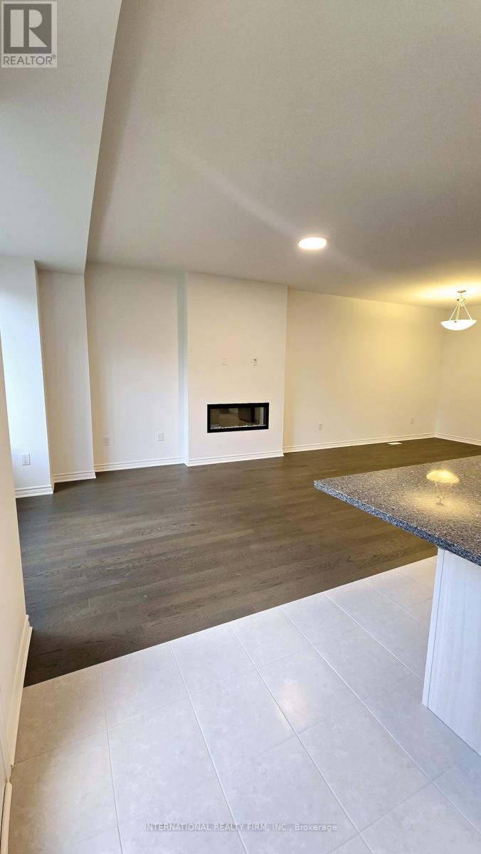 3163 Meadowridge Drive E, Oakville, Ontario  L6H 7X2 - Photo 9 - W12483627