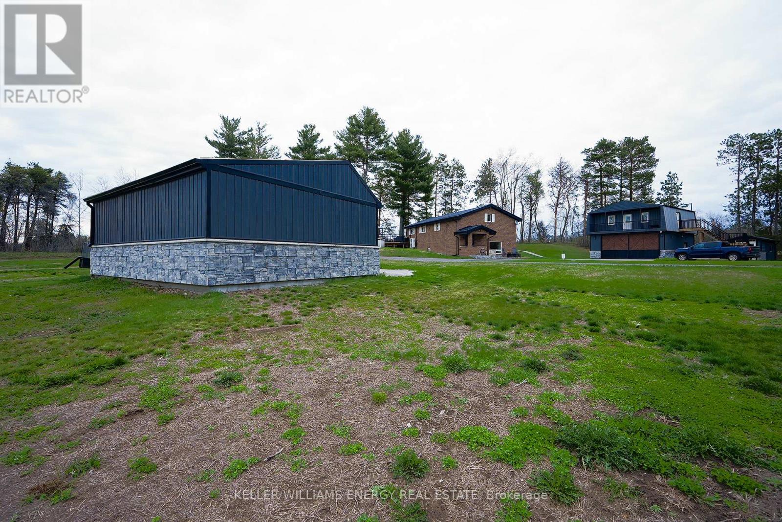54 Zion Line, Cavan Monaghan, Ontario  L0A 1G0 - Photo 3 - X12482960