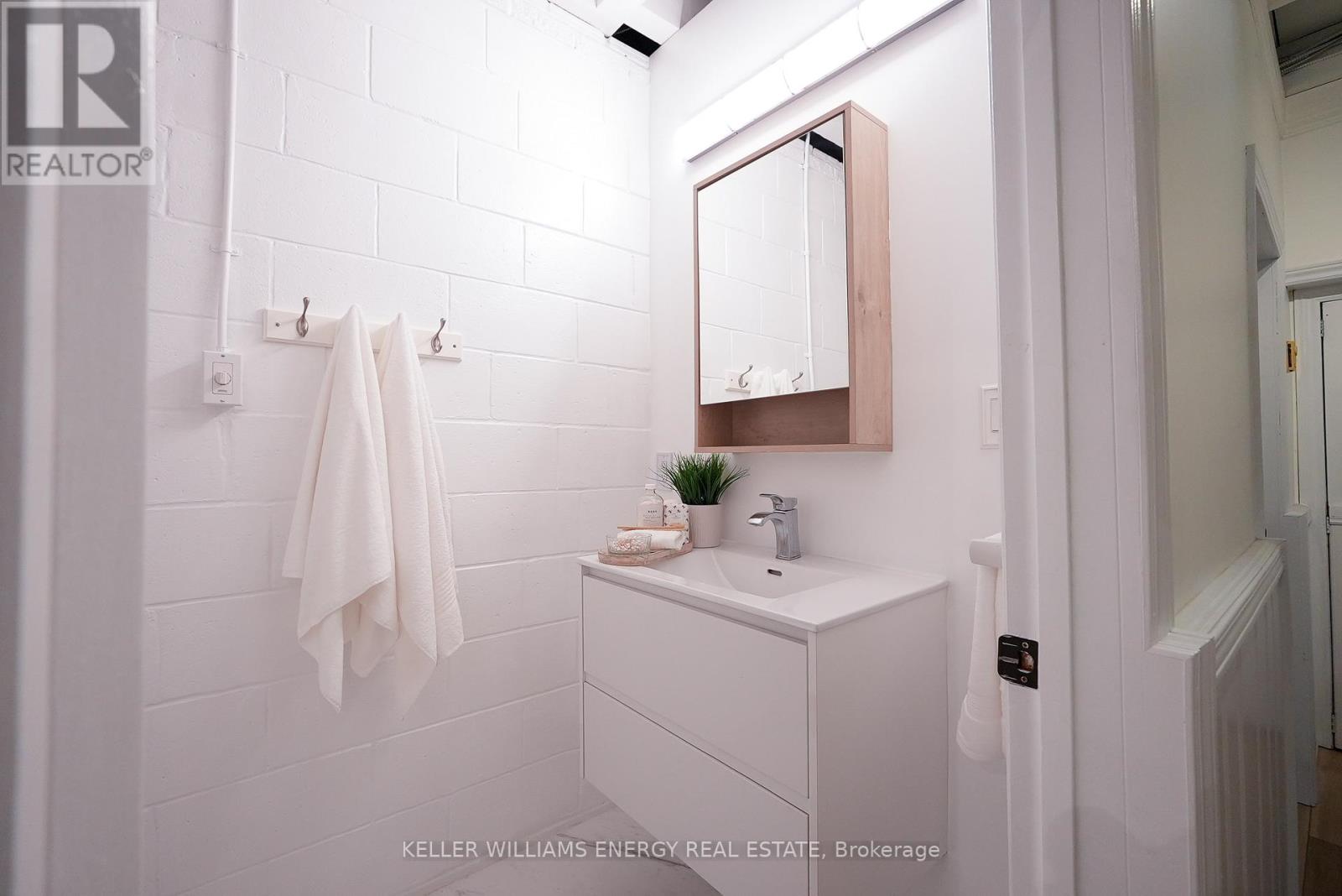 54 Zion Line, Cavan Monaghan, Ontario  L0A 1G0 - Photo 40 - X12482960