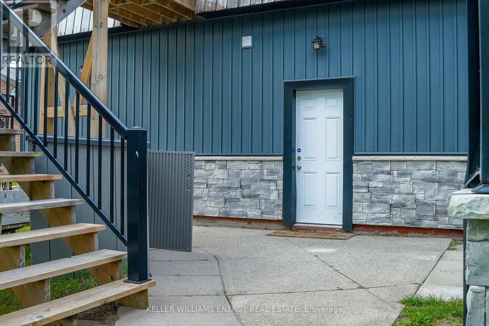 54 Zion Line, Cavan Monaghan, Ontario  L0A 1G0 - Photo 10 - X12482960