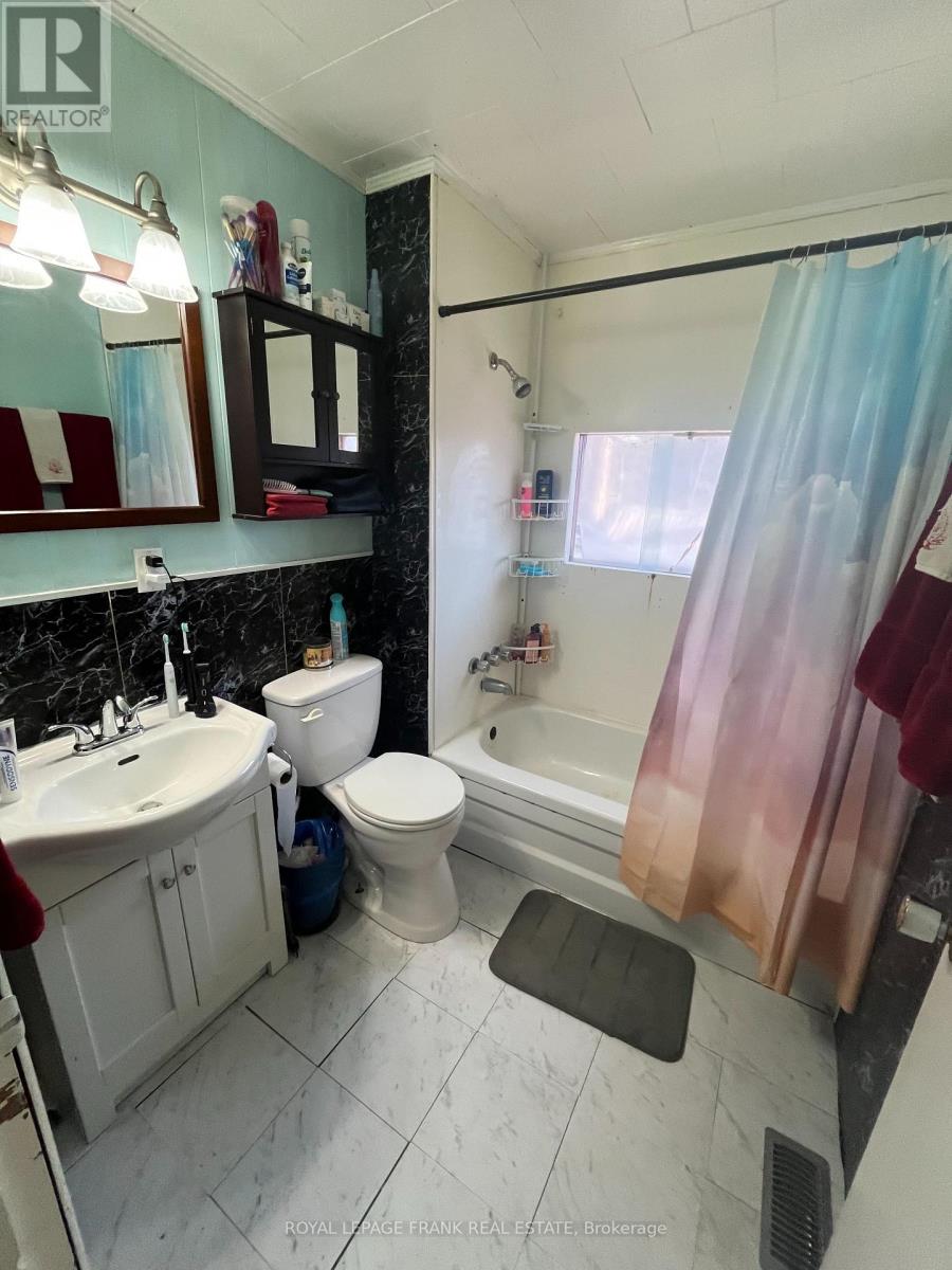 27668 Hwy 28, Faraday, Ontario  K0L 1C0 - Photo 12 - X12488164