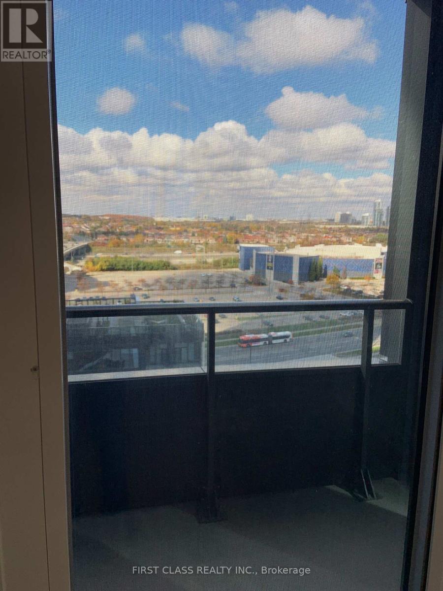 1102 - 395 Square One Drive, Mississauga, Ontario  L5B 0P6 - Photo 6 - W12490500