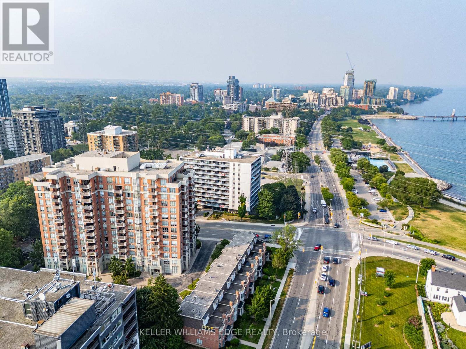 401 - 442 Maple Avenue, Burlington, Ontario  L7S 2L7 - Photo 5 - W12490536