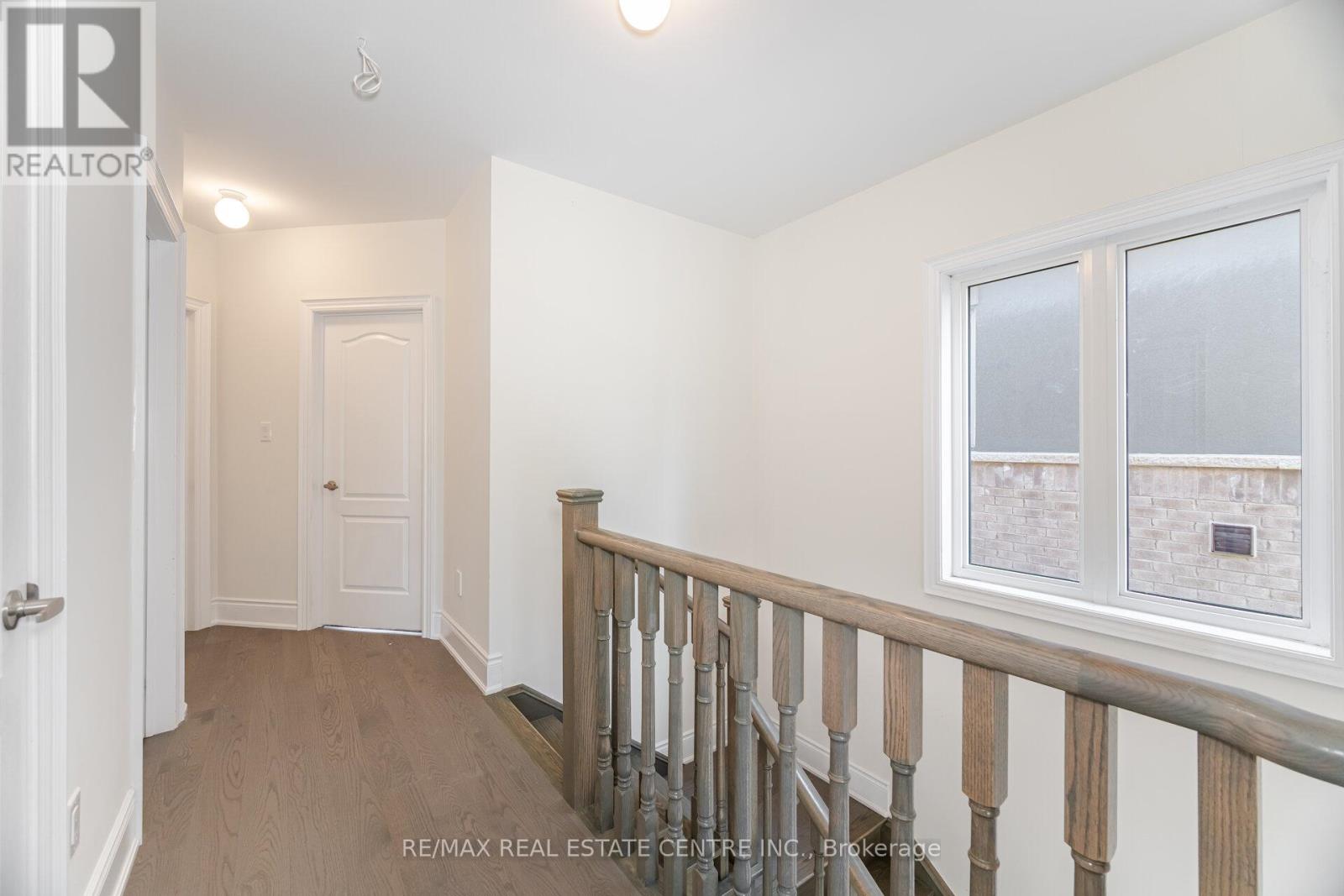 20 Foxsparrow Road, Brampton, Ontario  L6R 4C9 - Photo 28 - W12490564