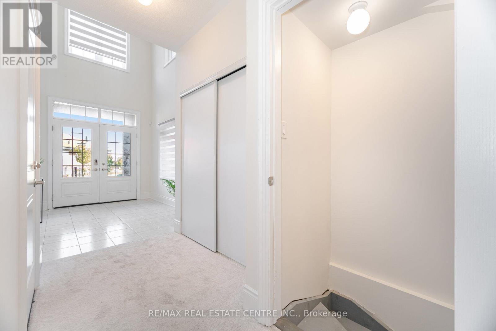 20 Foxsparrow Road, Brampton, Ontario  L6R 4C9 - Photo 43 - W12490564