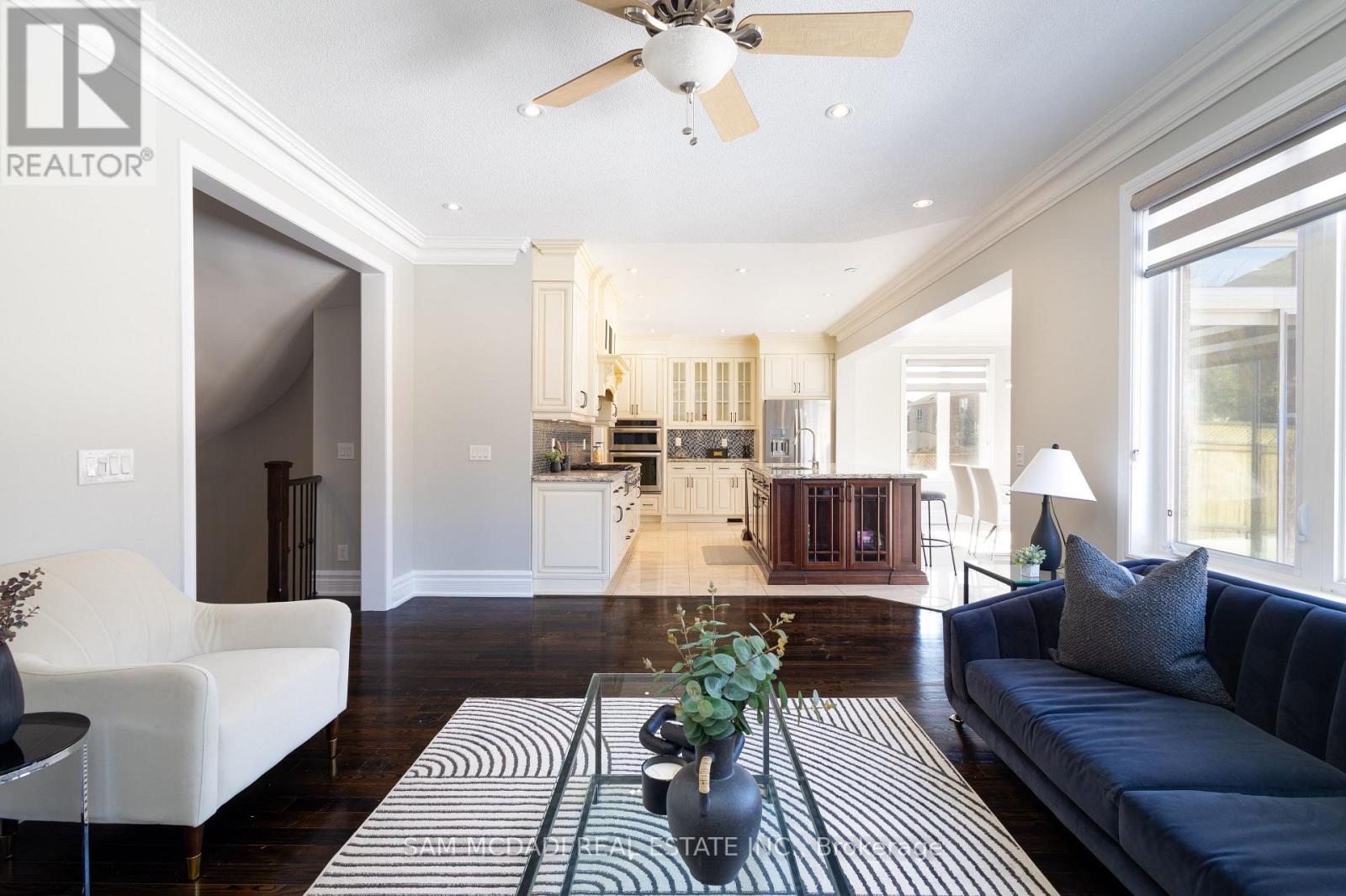 5572 Trailbank Drive, Mississauga, Ontario  L5M 0H8 - Photo 10 - W12490586