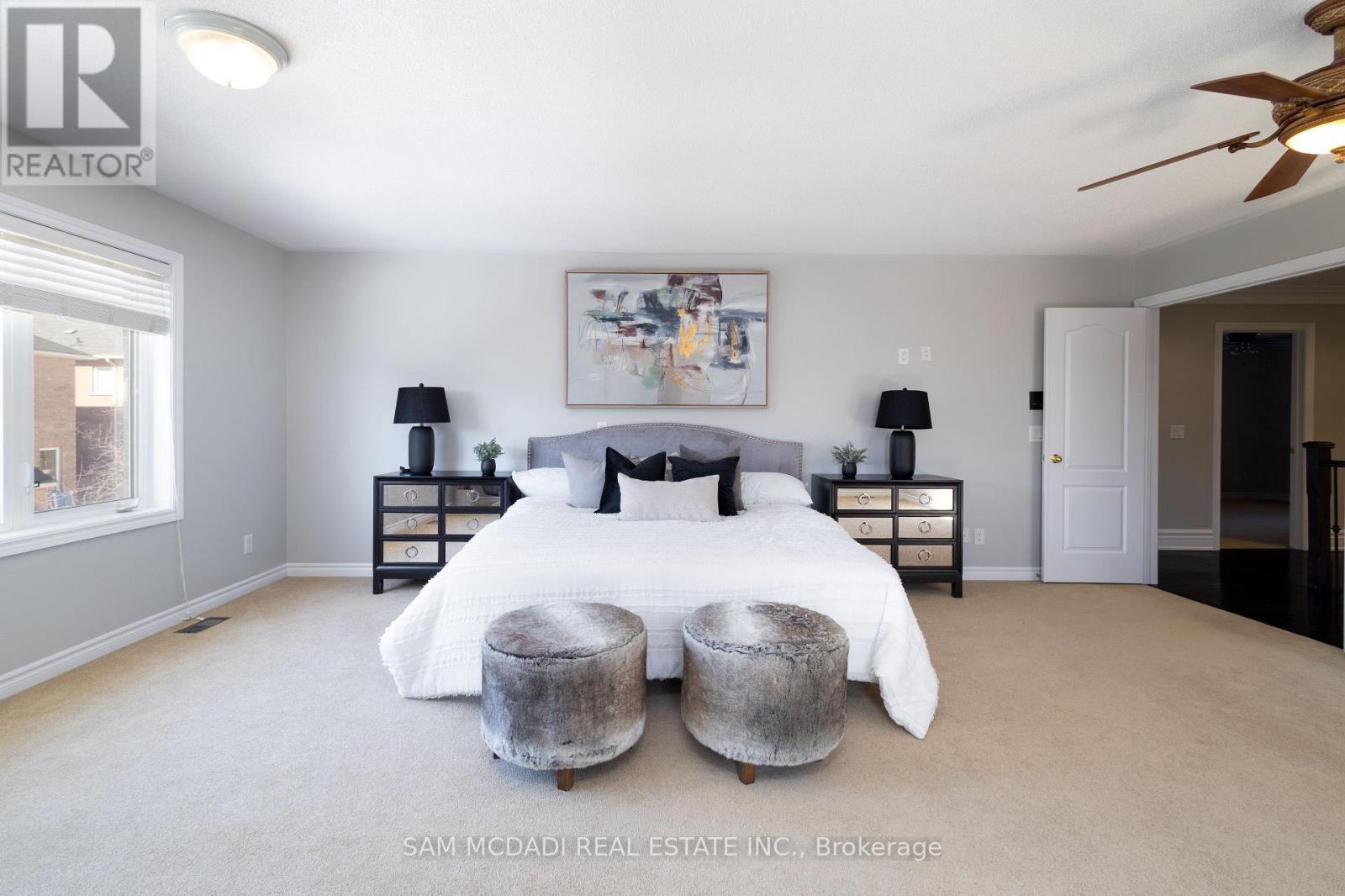 5572 Trailbank Drive, Mississauga, Ontario  L5M 0H8 - Photo 18 - W12490586