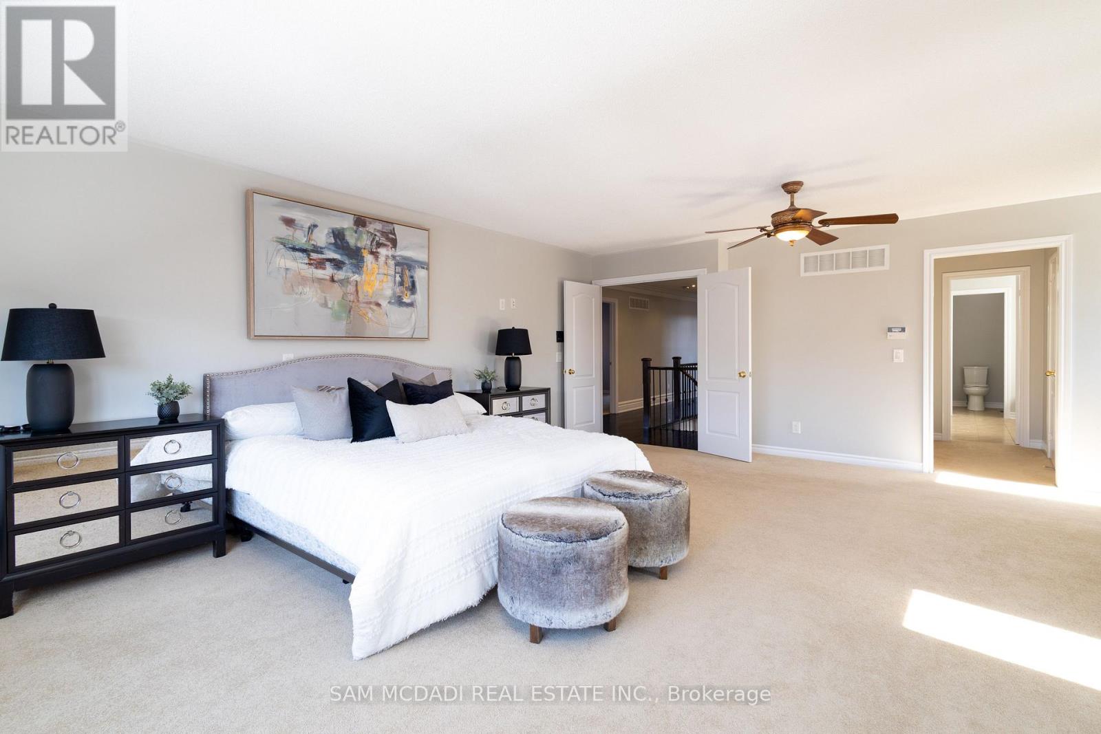 5572 Trailbank Drive, Mississauga, Ontario  L5M 0H8 - Photo 20 - W12490586