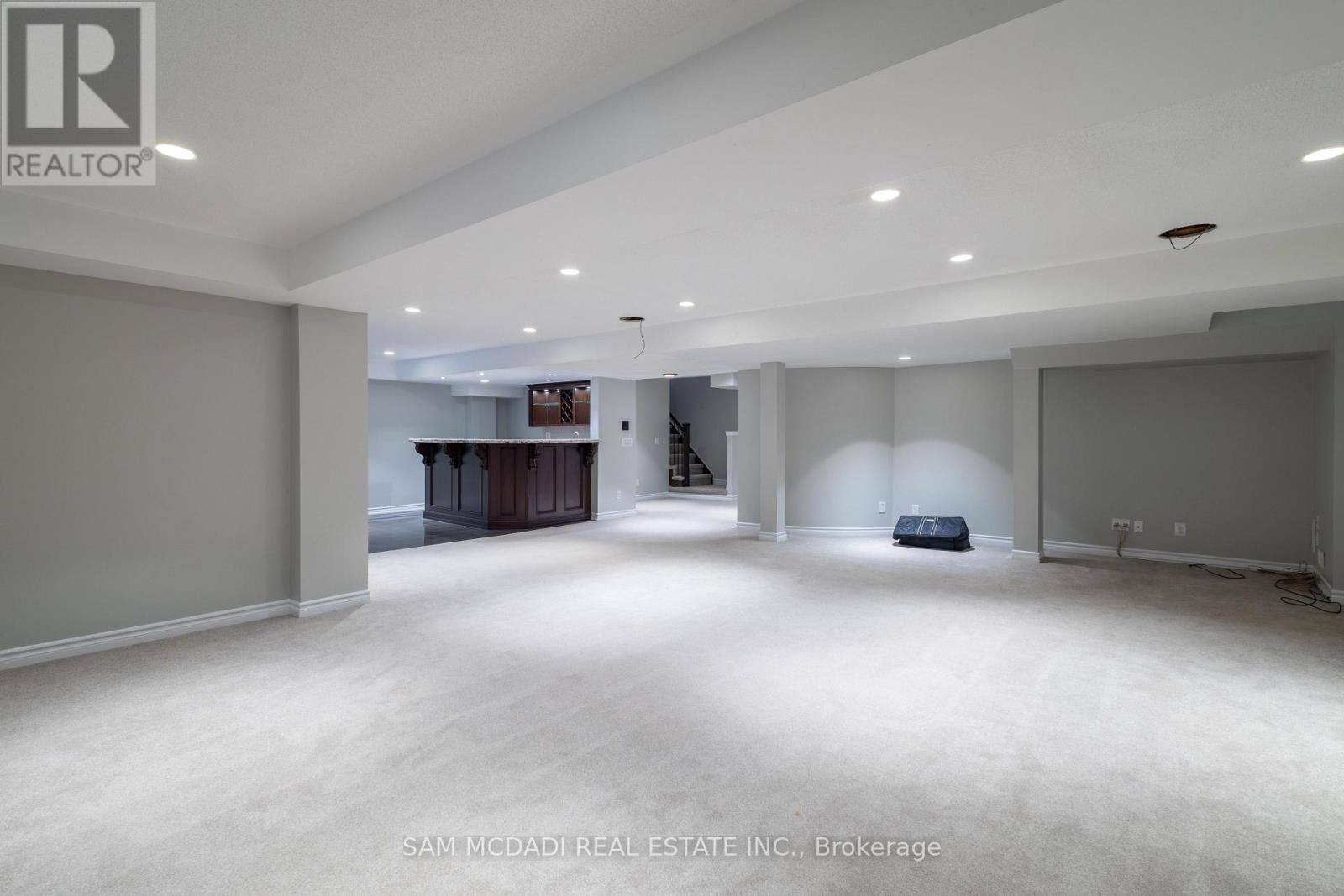 5572 Trailbank Drive, Mississauga, Ontario  L5M 0H8 - Photo 33 - W12490586