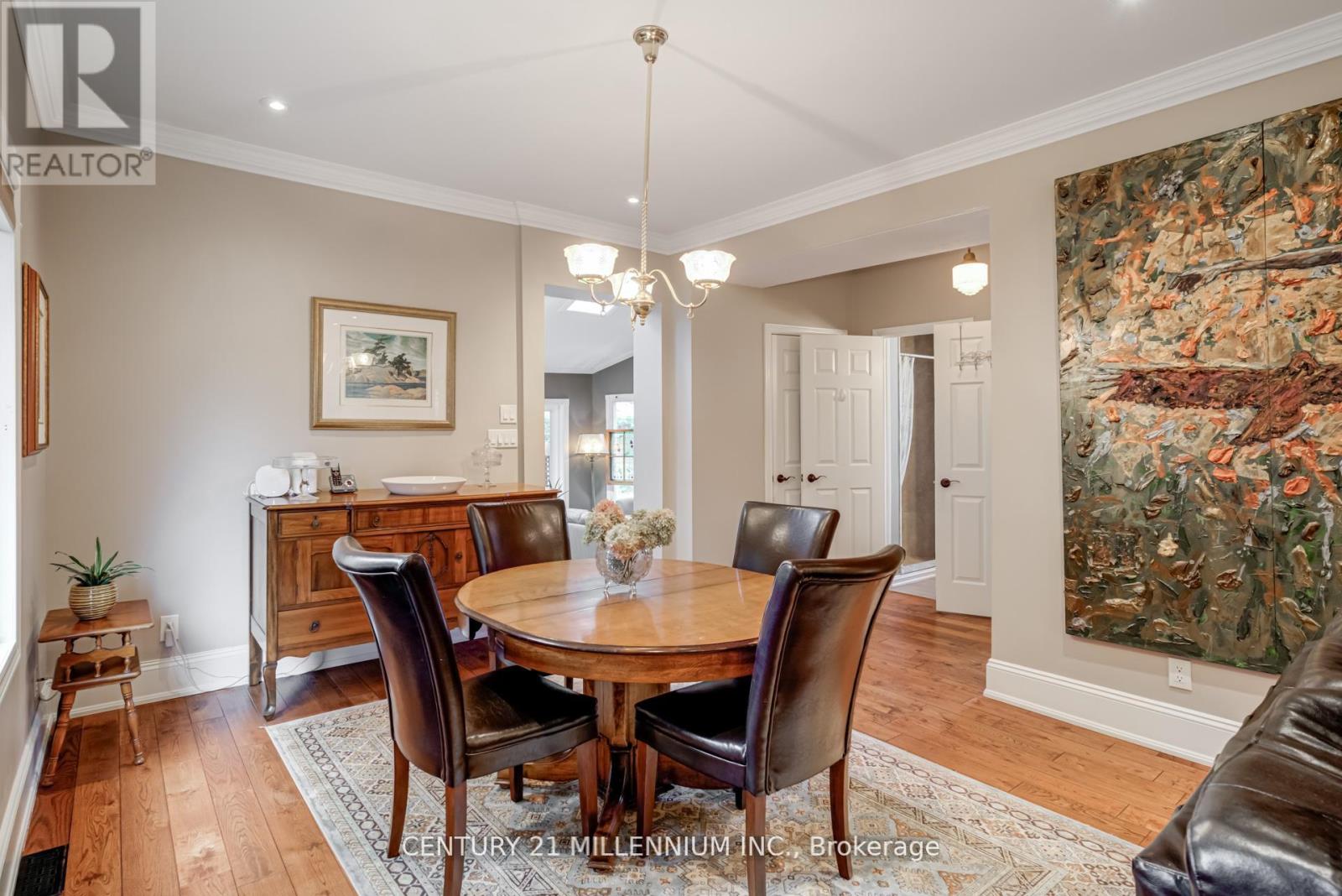 30 Frederick Street, Brampton, Ontario  L6Y 1G4 - Photo 11 - W12490620