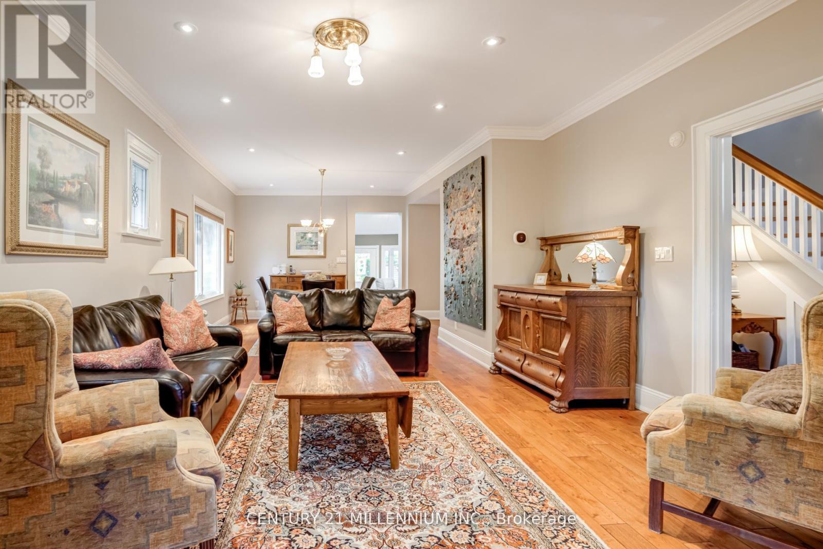 30 Frederick Street, Brampton, Ontario  L6Y 1G4 - Photo 9 - W12490620