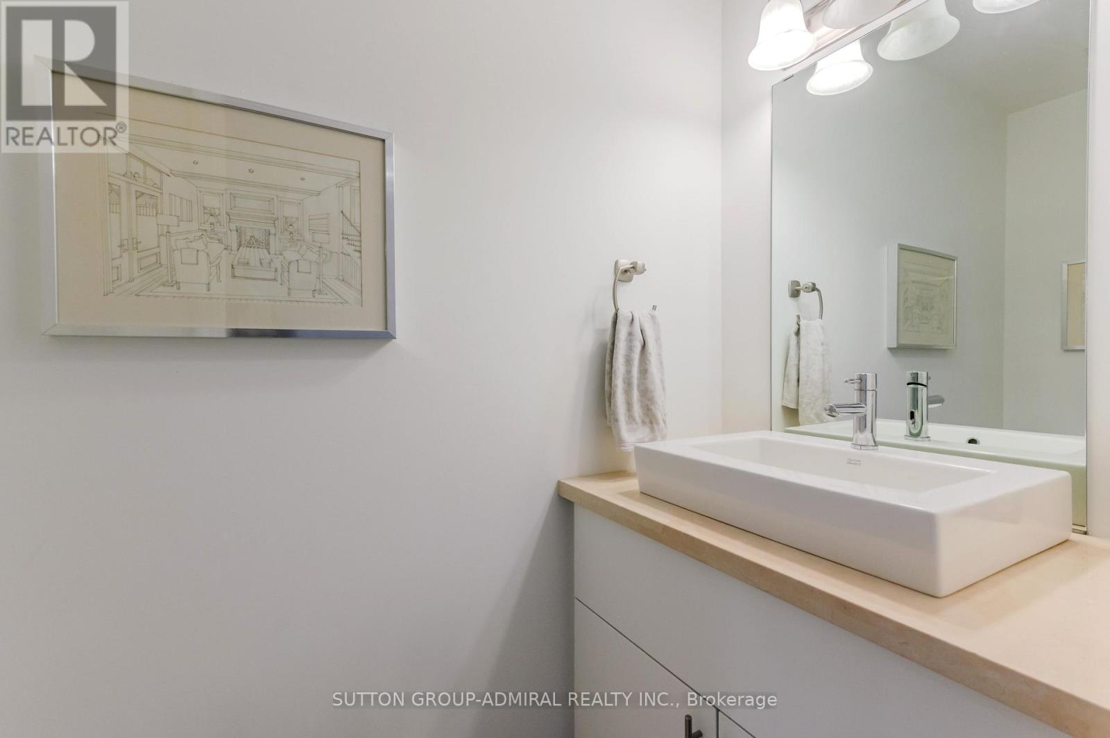 341 Royal York Road, Toronto, Ontario  M8Y 2P8 - Photo 20 - W12490656