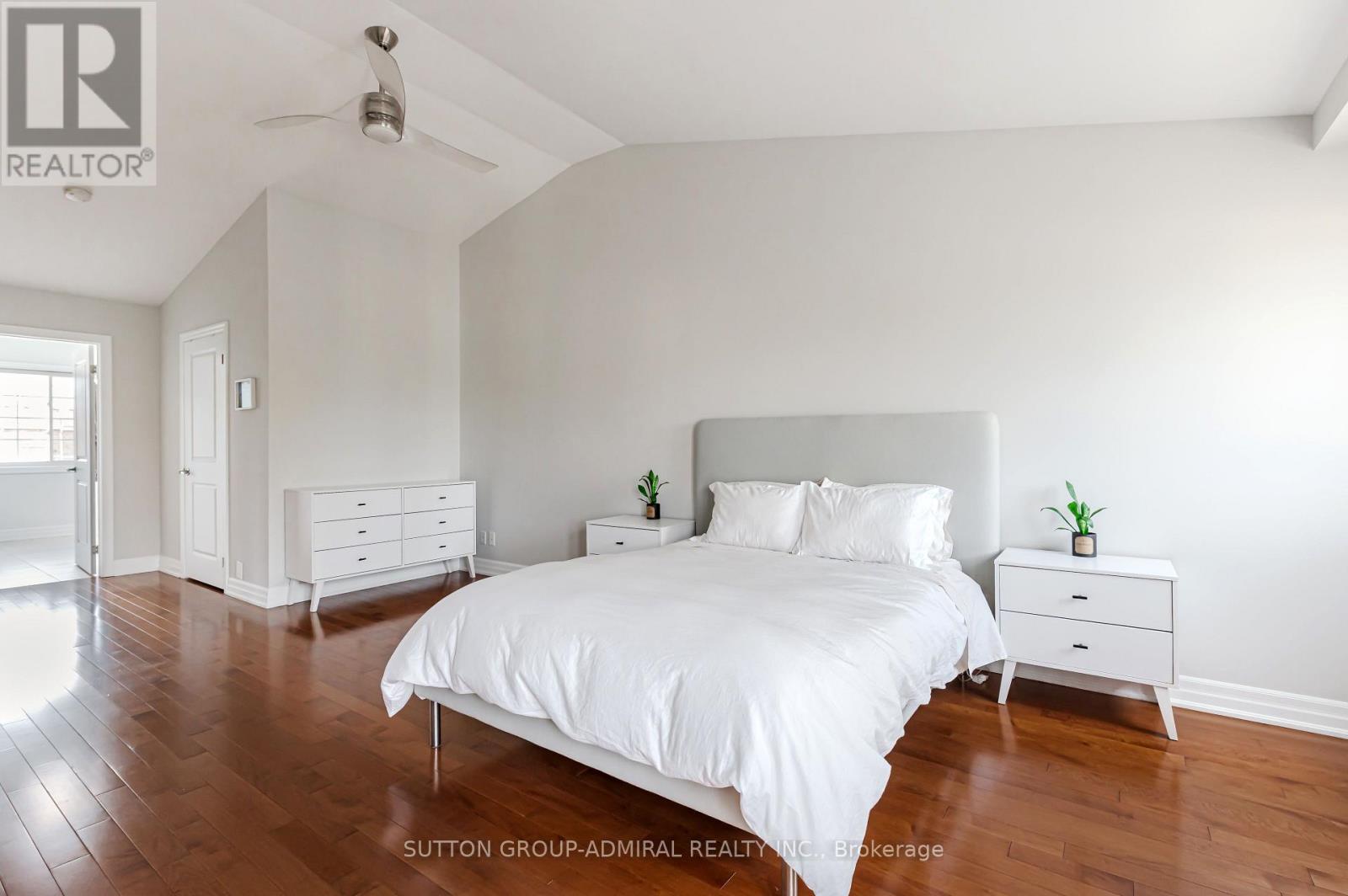 341 Royal York Road, Toronto, Ontario  M8Y 2P8 - Photo 31 - W12490656