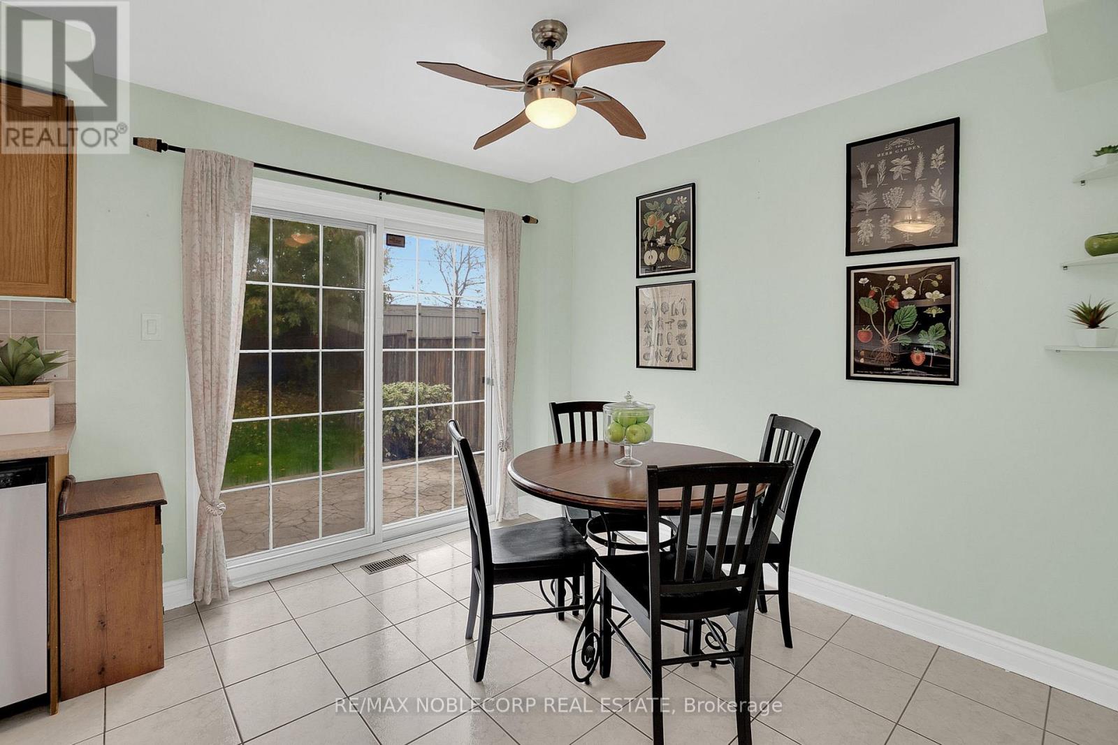 54 Lawren Harris Crescent, Caledon, Ontario  L7E 2W8 - Photo 14 - W12490670