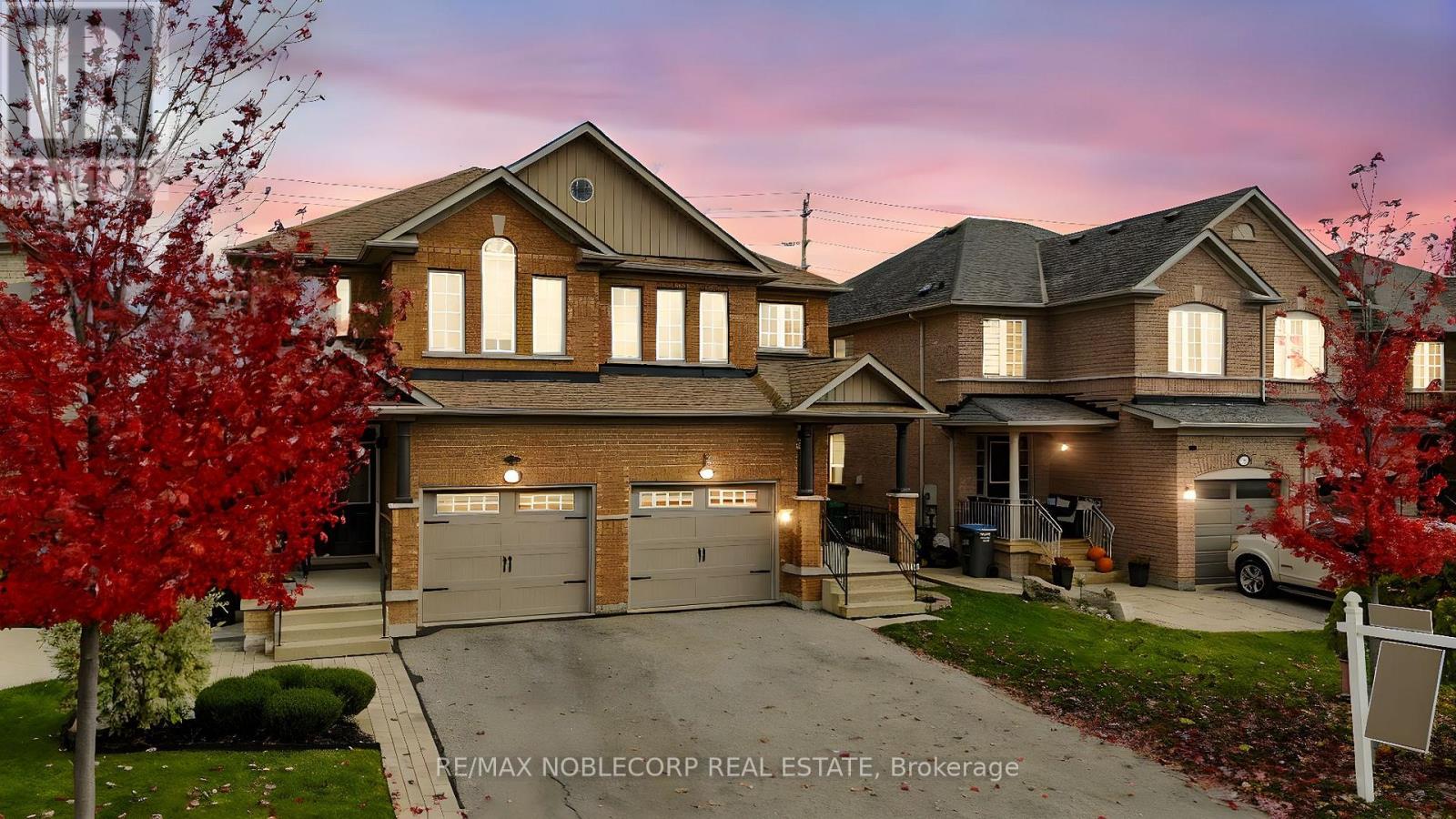 54 Lawren Harris Crescent, Caledon, Ontario  L7E 2W8 - Photo 2 - W12490670