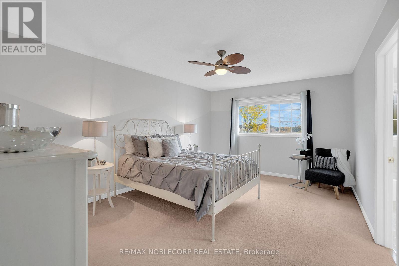 54 Lawren Harris Crescent, Caledon, Ontario  L7E 2W8 - Photo 21 - W12490670