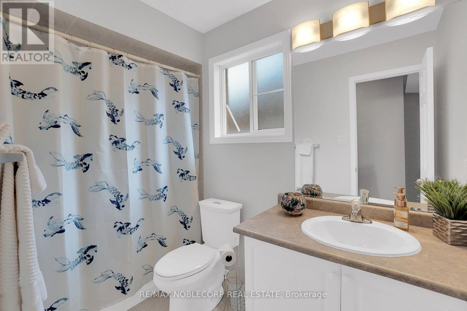 54 Lawren Harris Crescent, Caledon, Ontario  L7E 2W8 - Photo 28 - W12490670